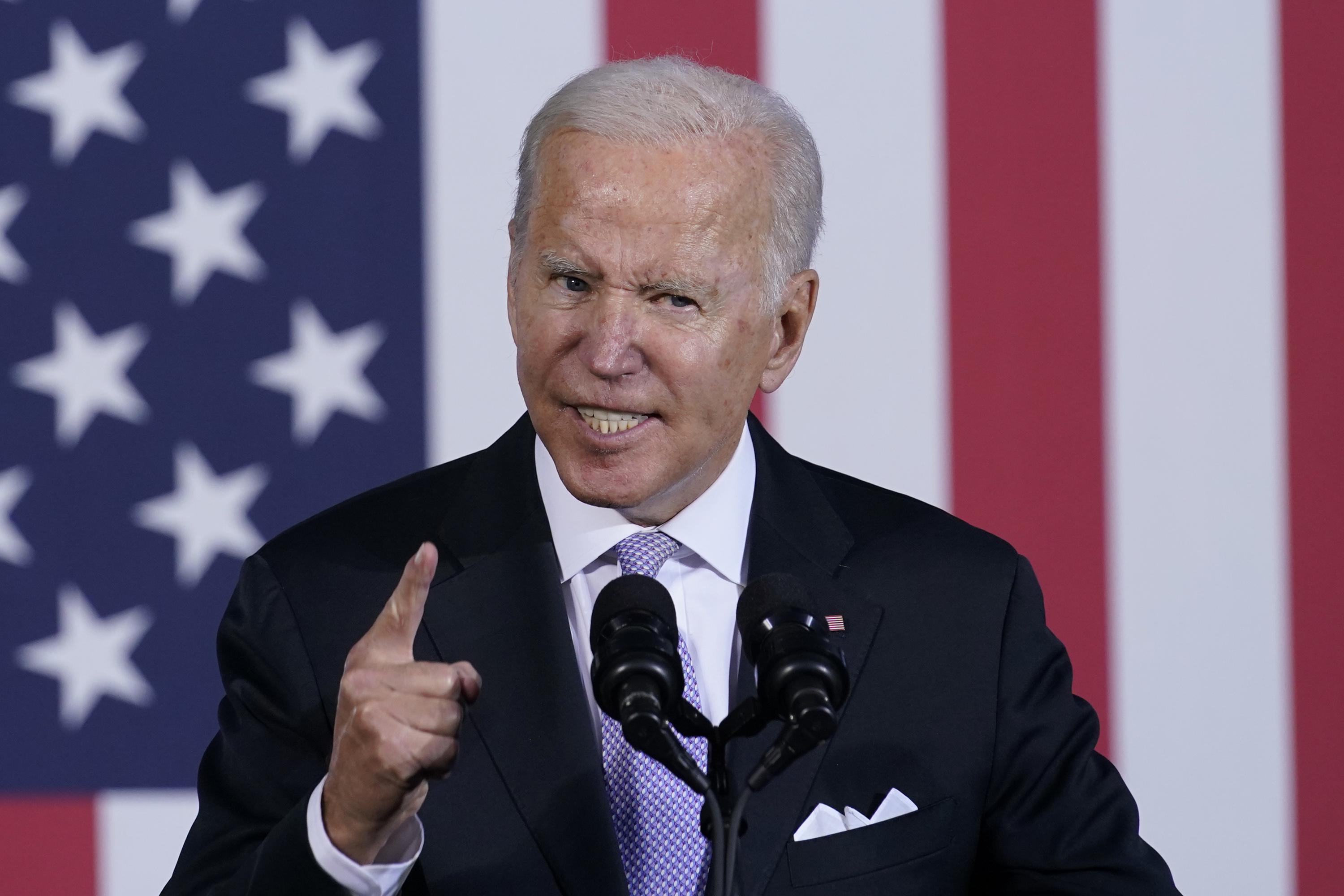 After Biden's first year, the virus and disunity rage on - Associated Press