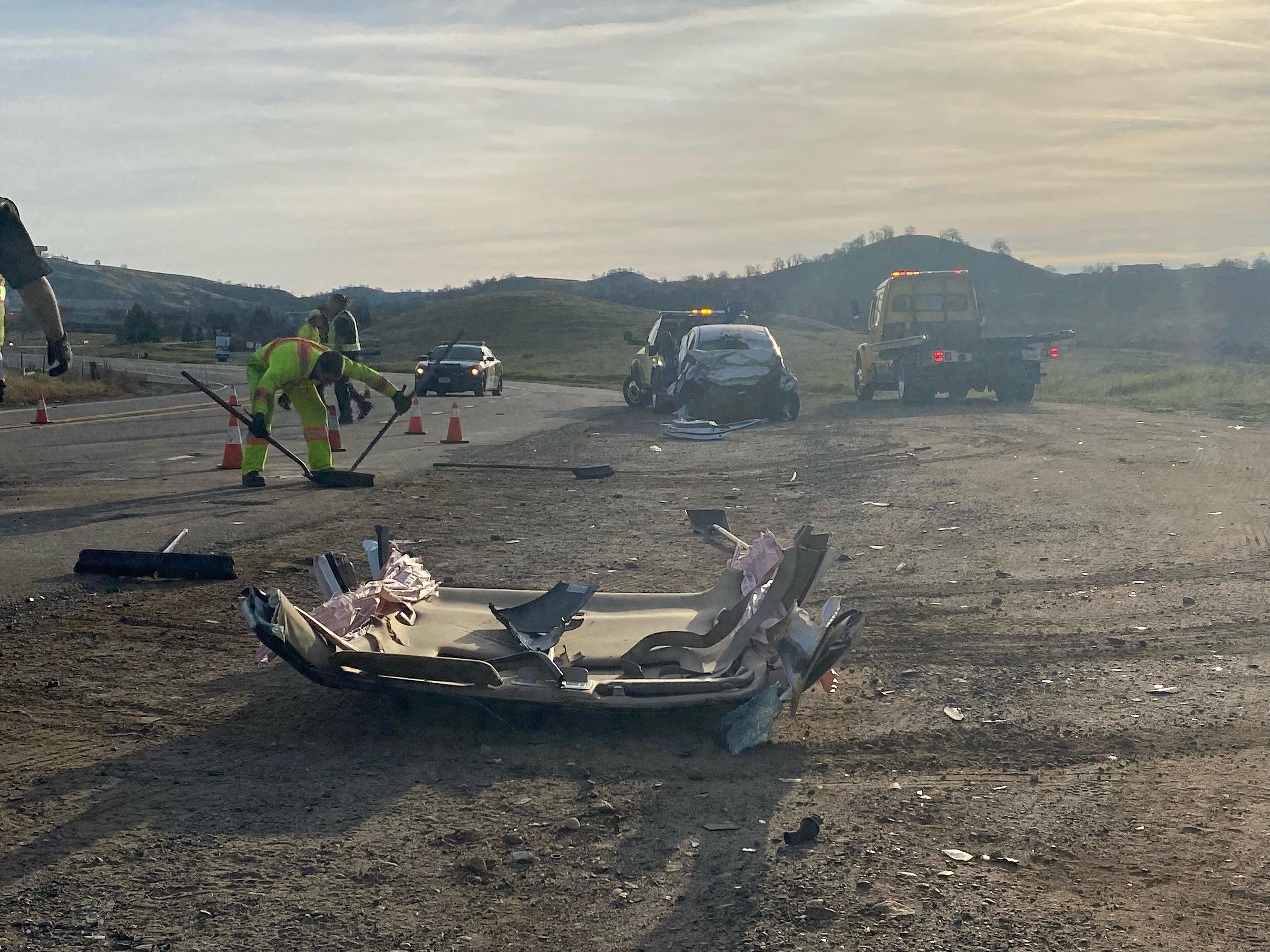 Alcohol suspected in head-on California crash that killed 5 | AP News