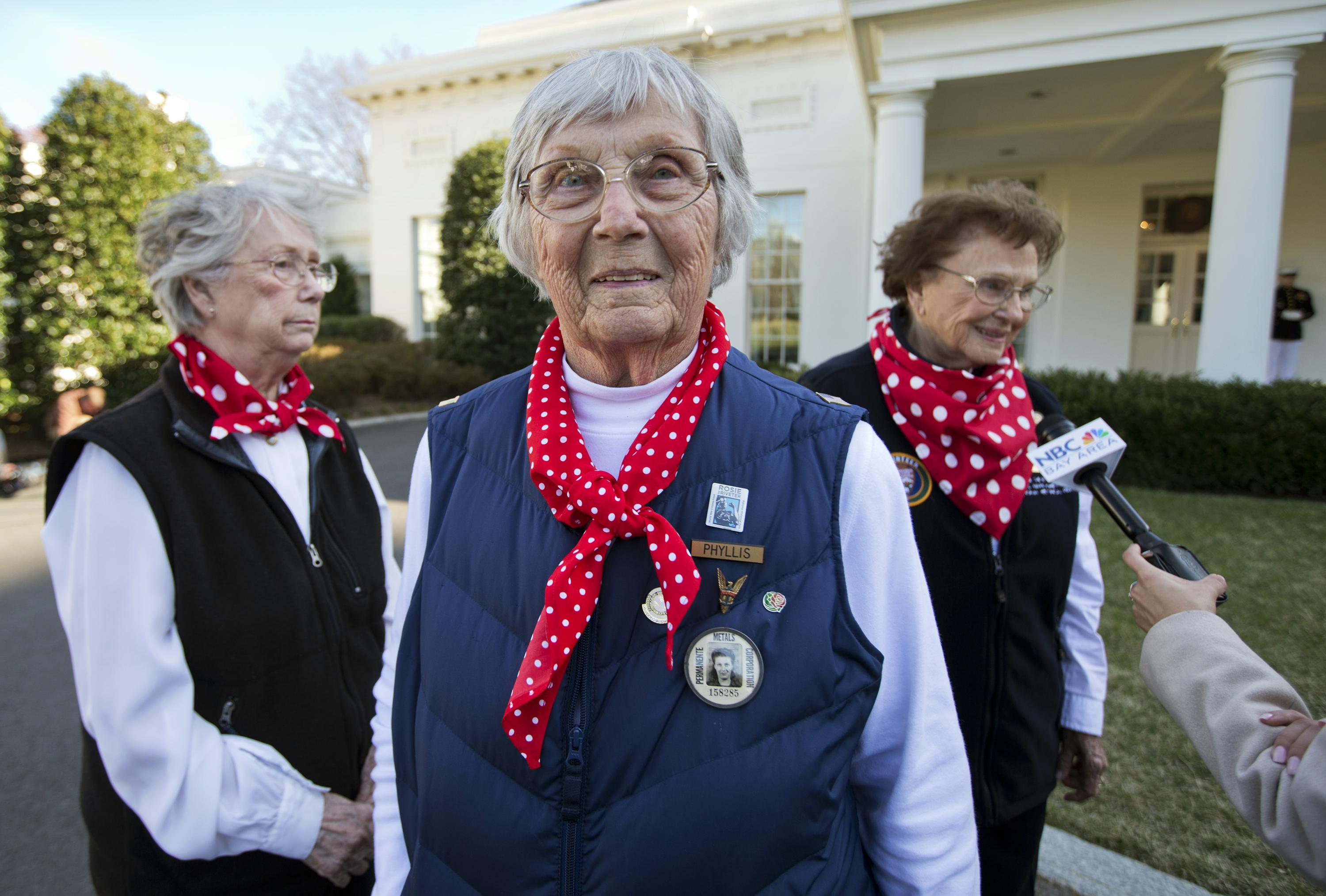 Woman ID'd as inspiration for iconic World War II factory worker Rosie the  Riveter dies - National