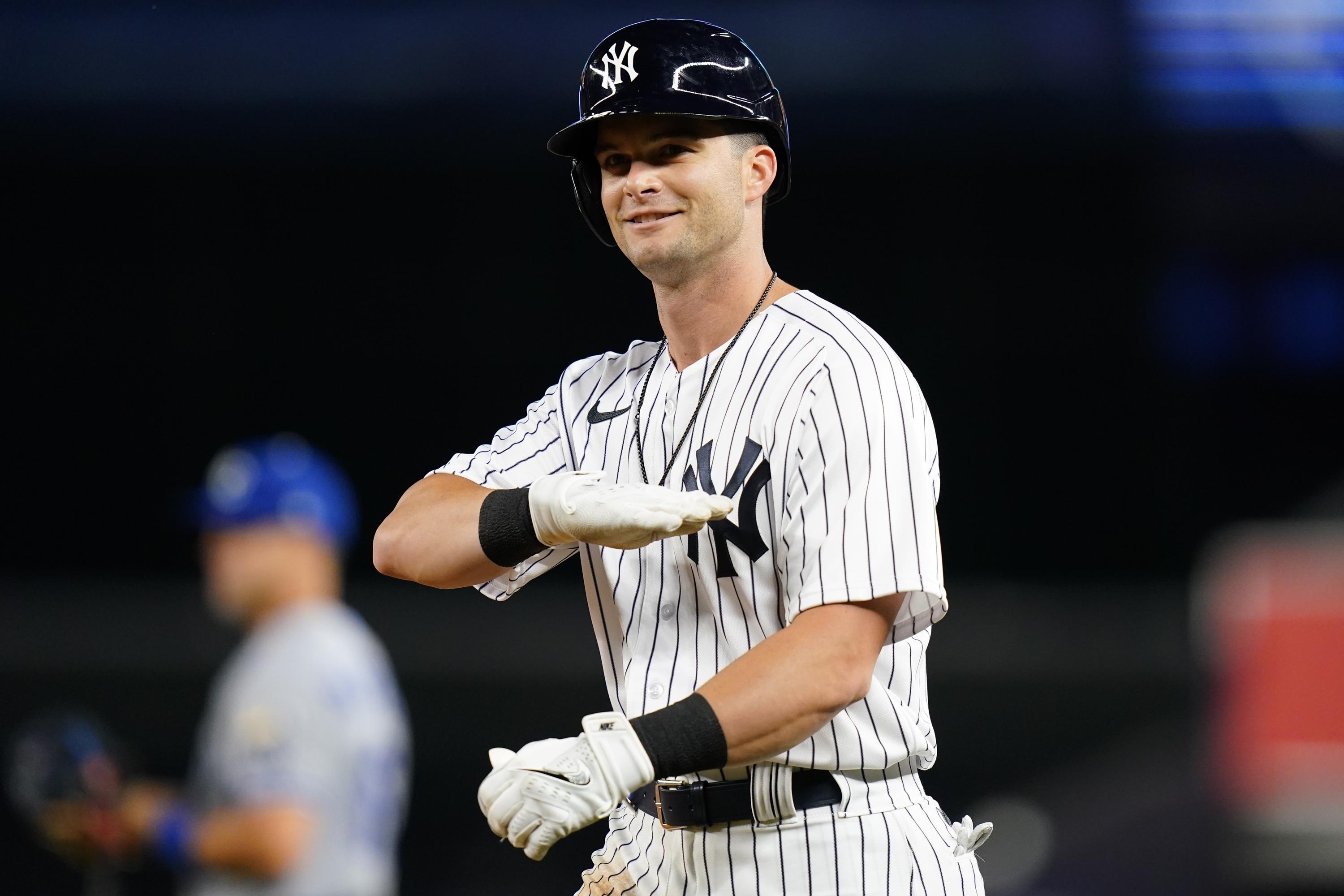 Benintendi, White Sox finalize $75 million, 5-year contract | AP News