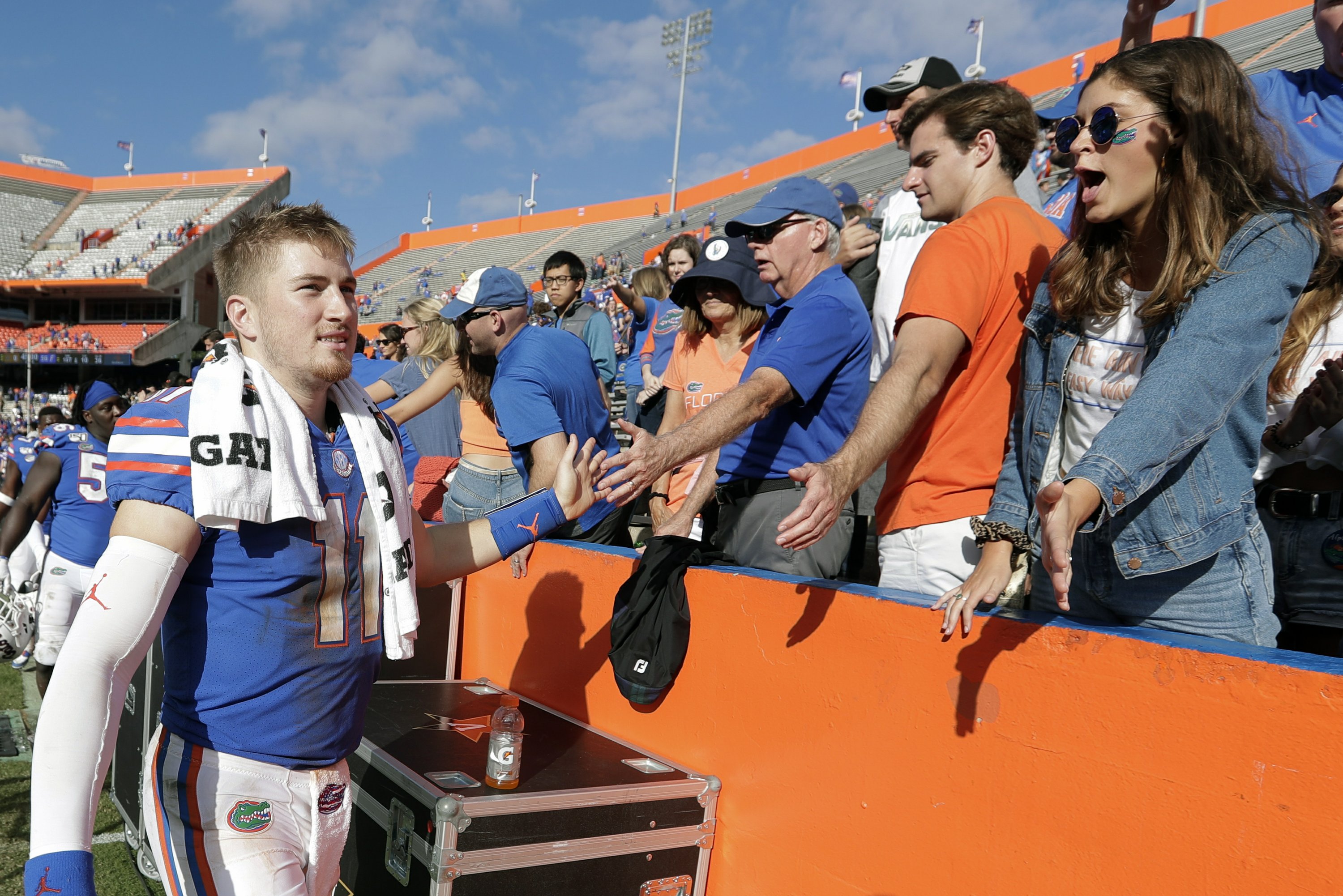 Trask's career day lifts No. 10 Florida over Vandy, 560 AP News