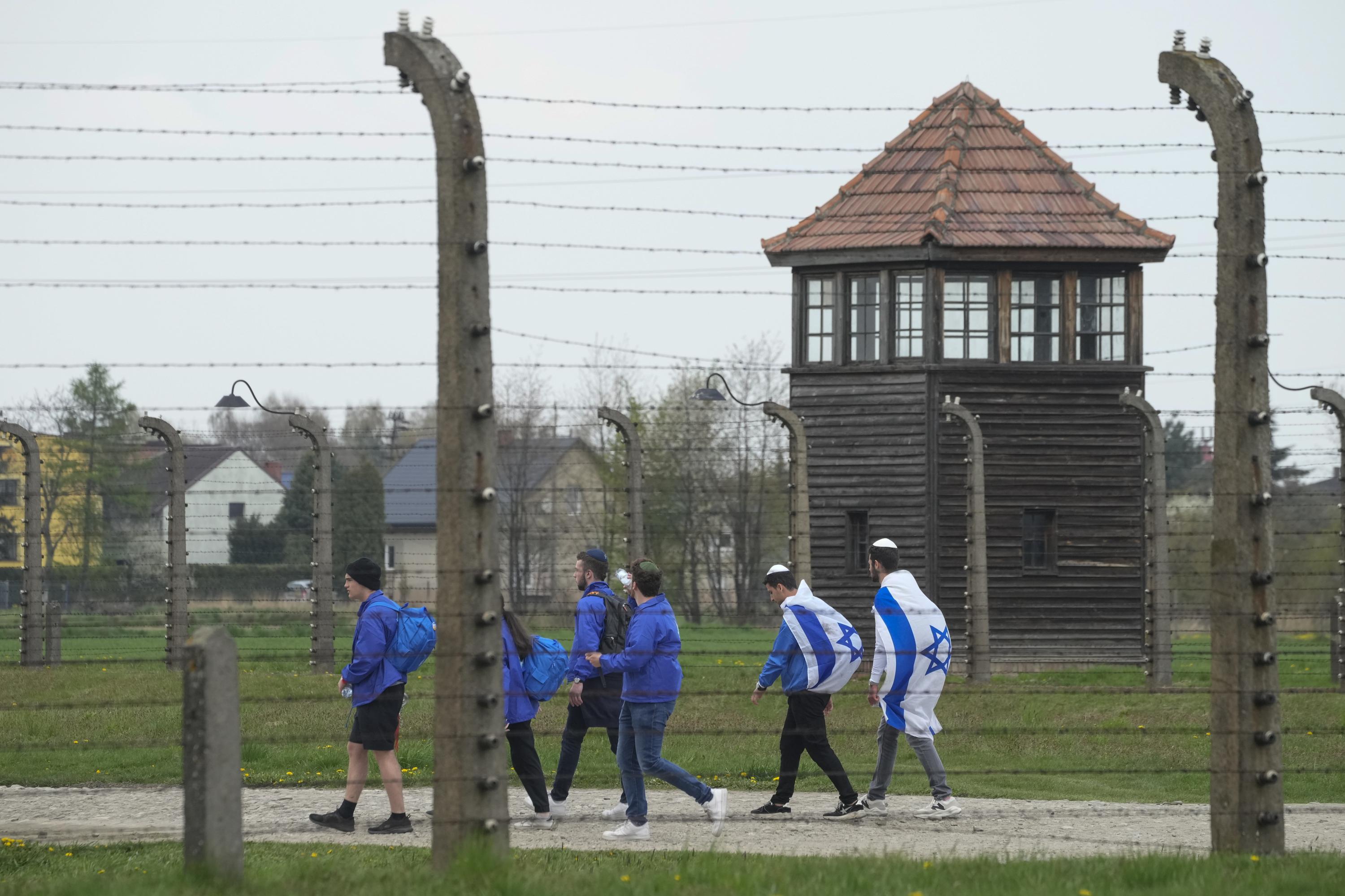 Poland Wants Formal Rules For Israeli Holocaust Study Trips AP News   3000 