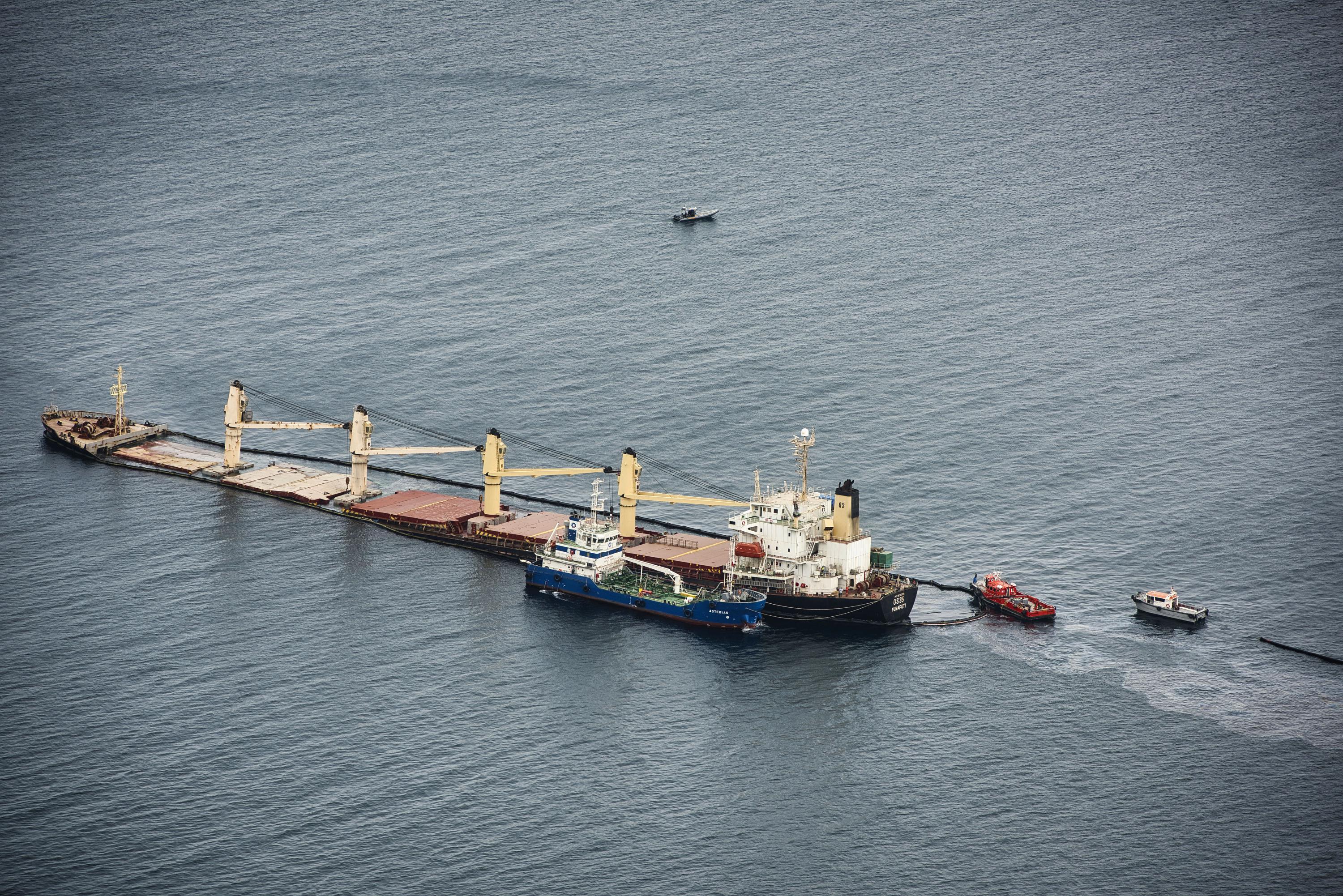 Oil leak from ship off Gibraltar affects fishing, beaches AP News