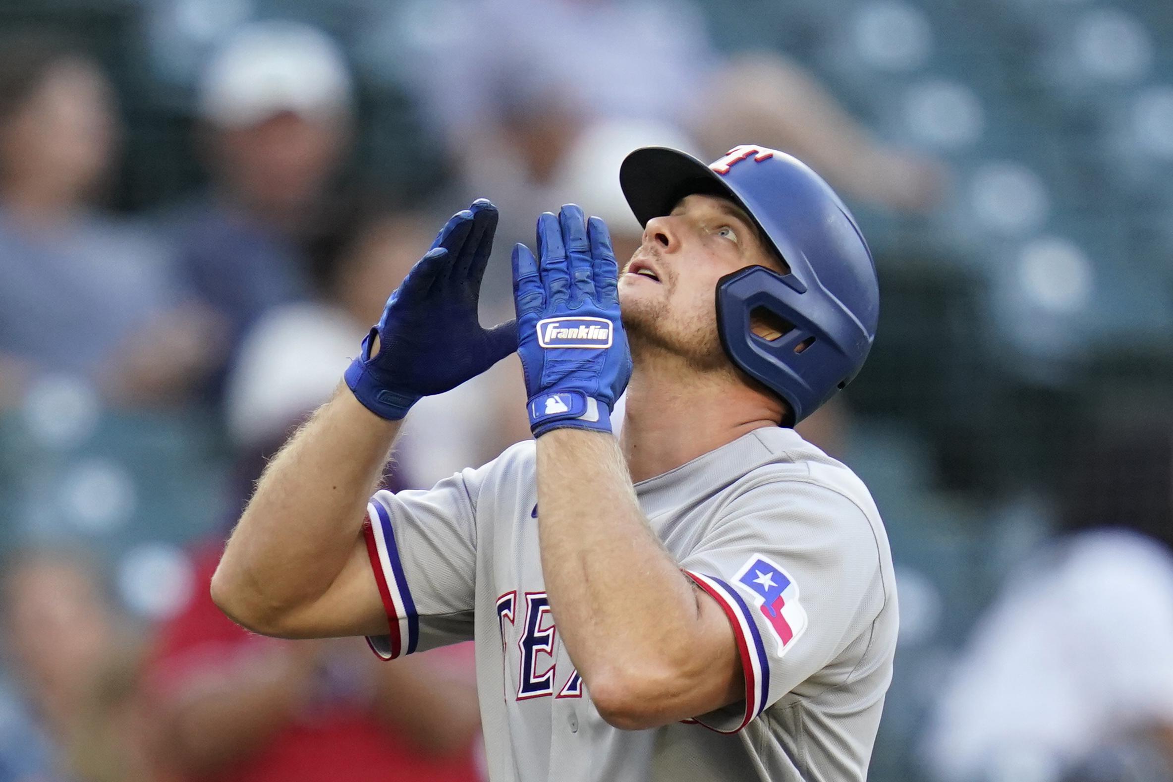 Hicks homers twice, Rangers snap Seattle skid with 7-3 win - Vimarsana News