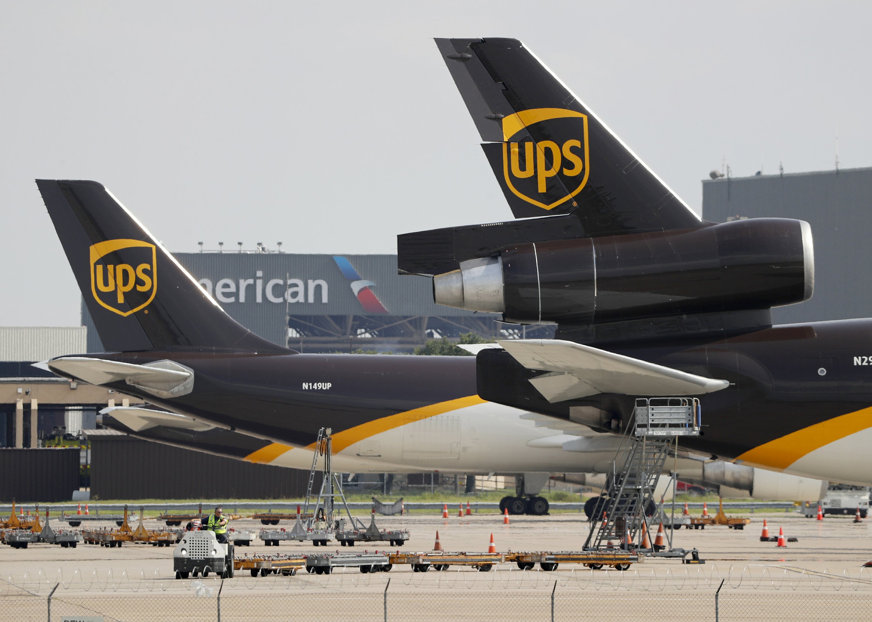 UPS adds pickup spots at retailers, seeks to fly more drones