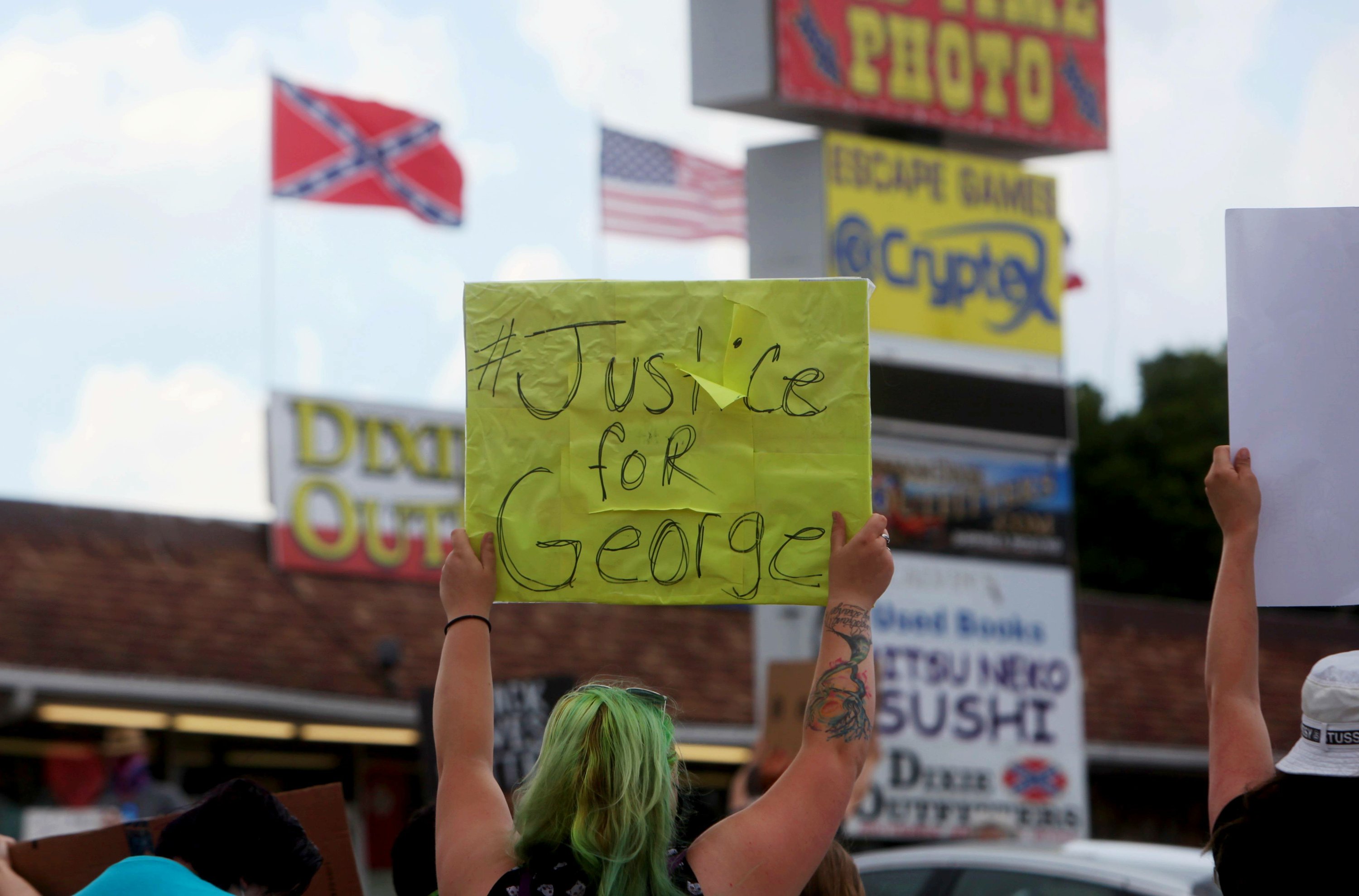 Dixie Outfitters - Branson, MO :: US/CONFEDERATE FLAG HAT