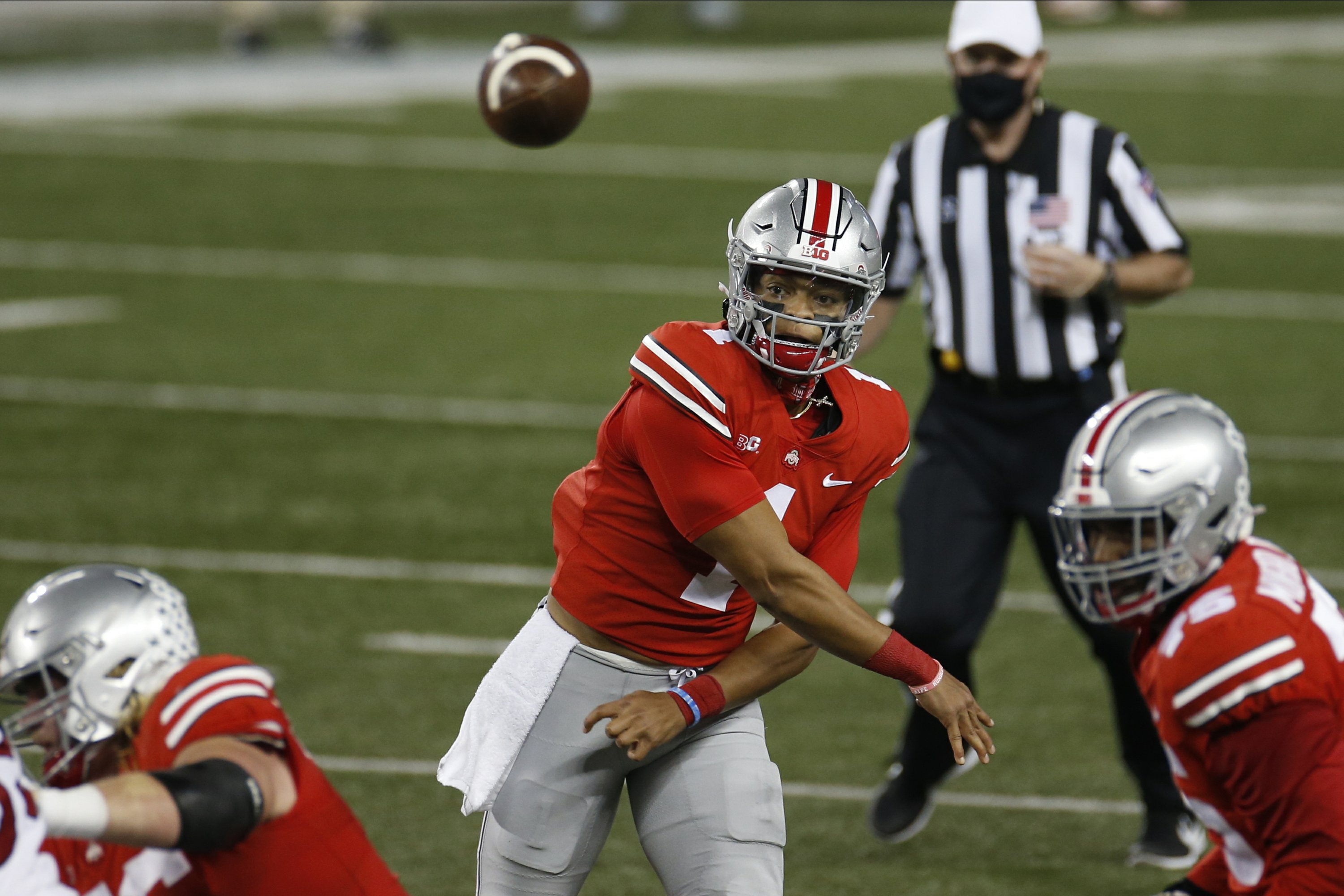 Fields throws 5 TDs passes, No. 3 Ohio State beats Rutgers | AP News