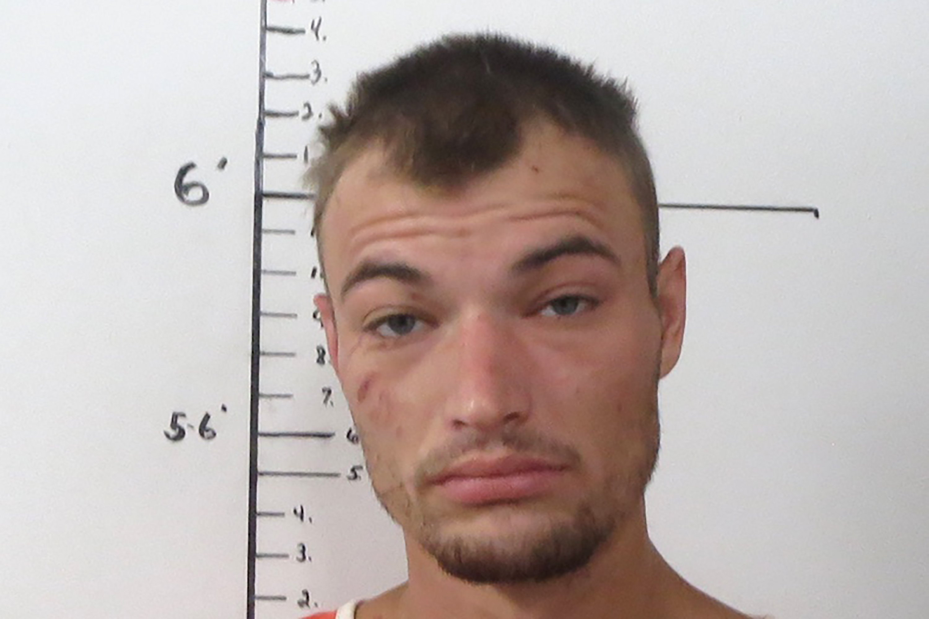 Missouri jail escapee captured in makeshift hut in Delaware AP News