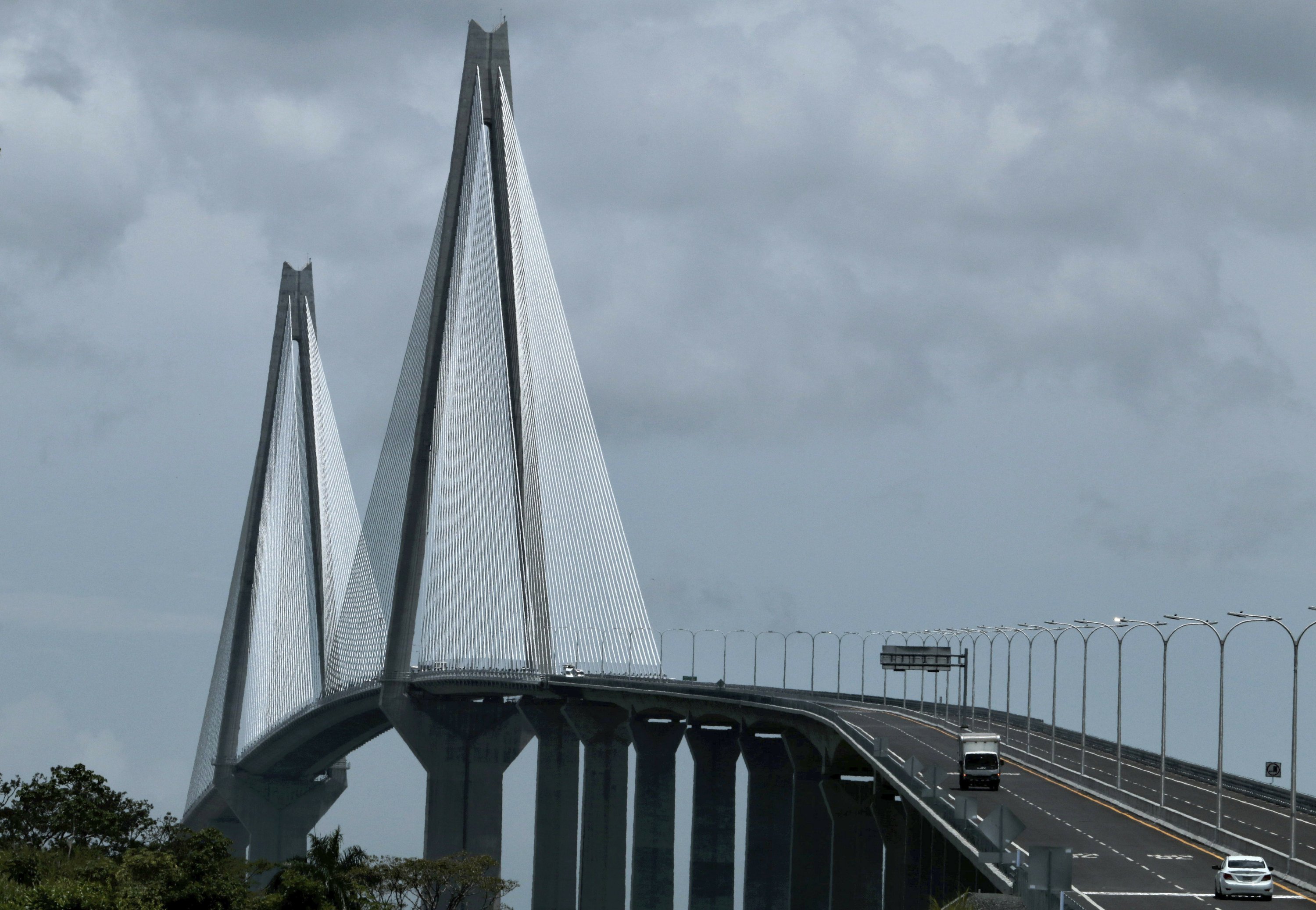 Panama inaugurates third bridge over Panama Canal | AP News