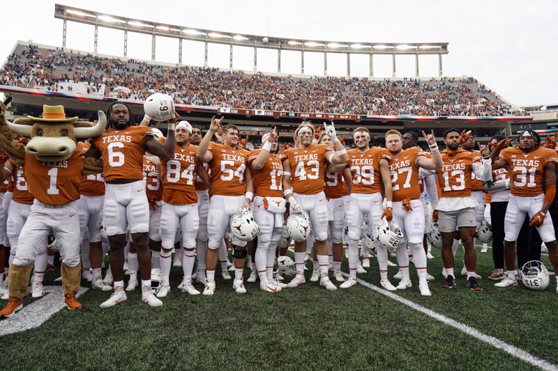 College athletics sees surge in nonprofits paying players