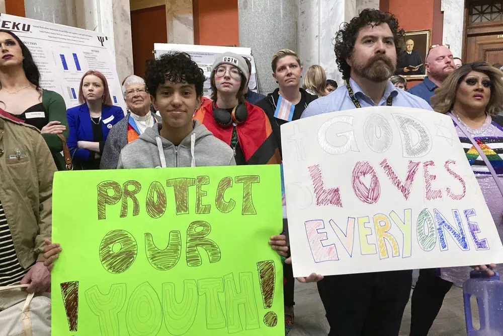 Kentucky lawmakers pass ban on youth gender-affirming care Kentucky lawmakers pass ban on youth gender-affirming care