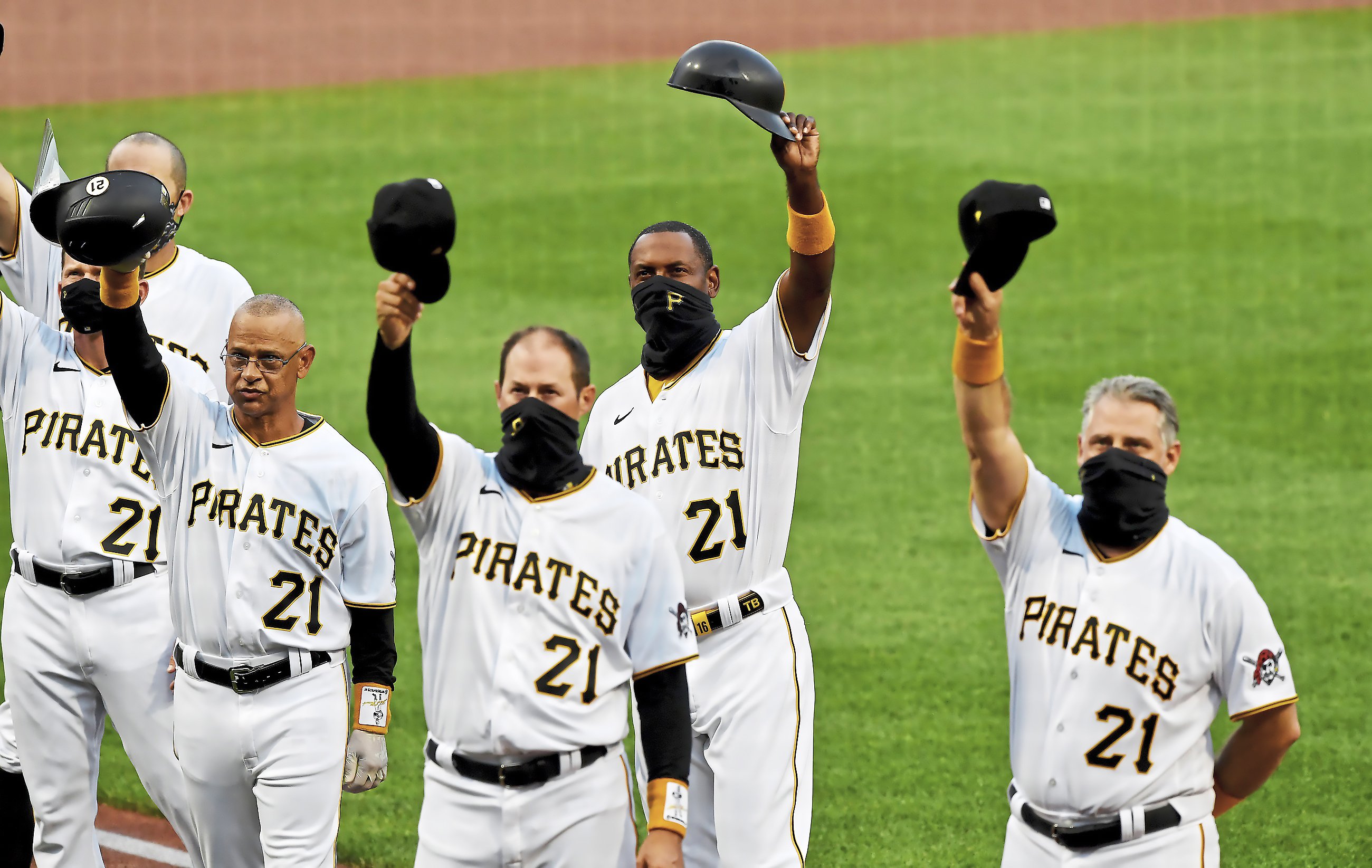 For the 'Great One'; Pirates, MLB honor Roberto Clemente AP News