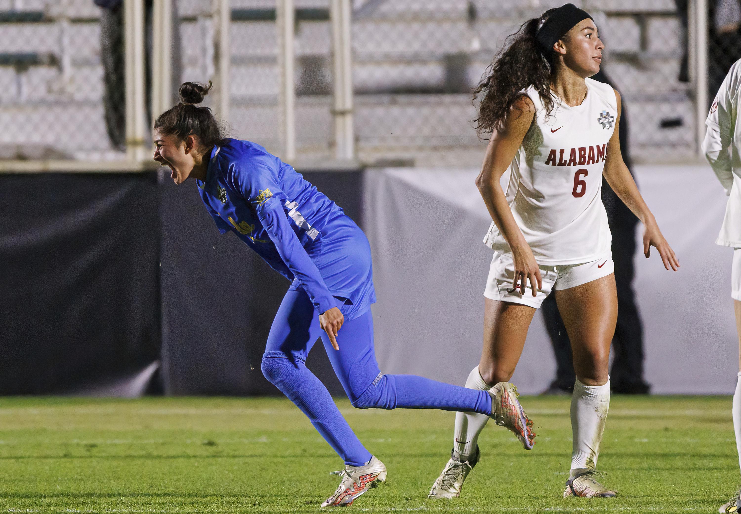 UCLA women blank Alabama, will play North Carolina for title