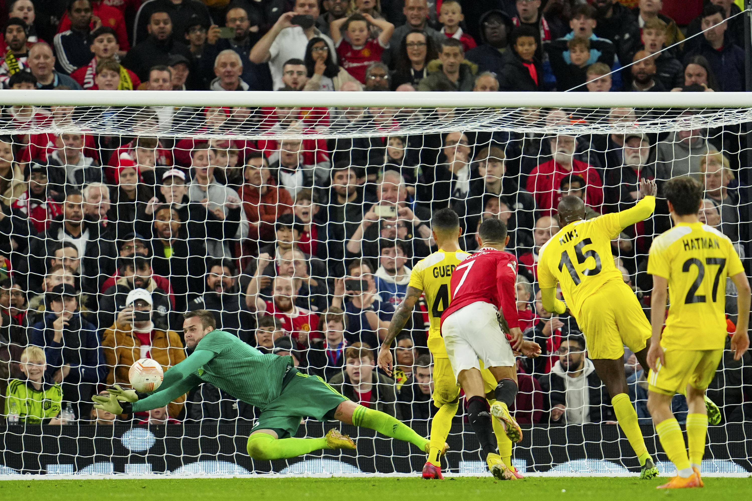 Cristiano Ronaldo Scores on a Header Against Czech Republic