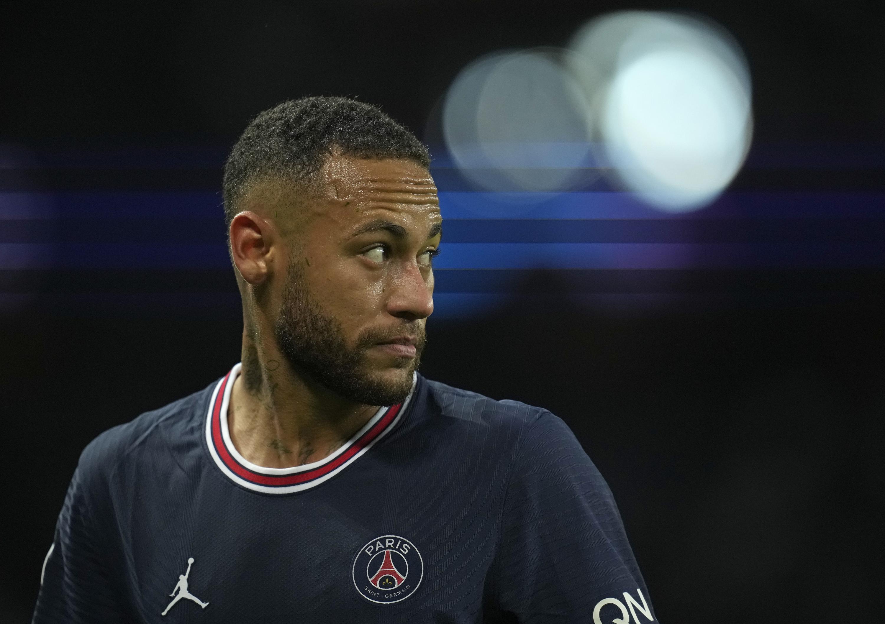 Sin Neymar, Brasil prueba sus opciones ante Venezuela