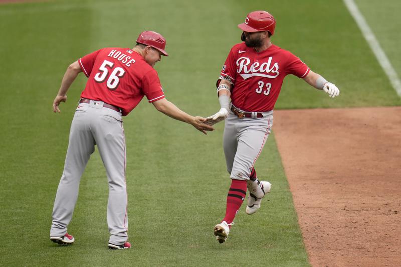 Jesse Winker plates four runs, 07/24/2021