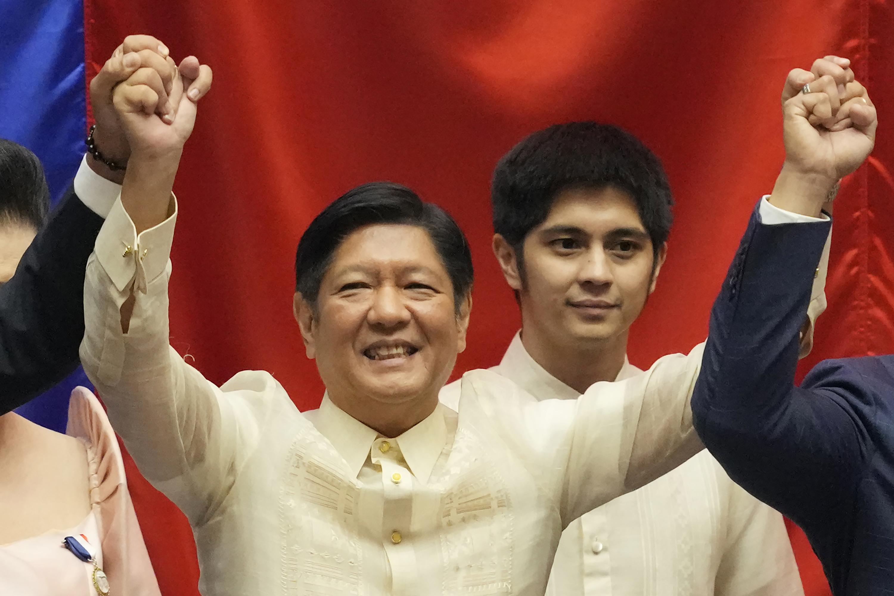 US official meets Marcos in Philippines in diplomatic push | AP News