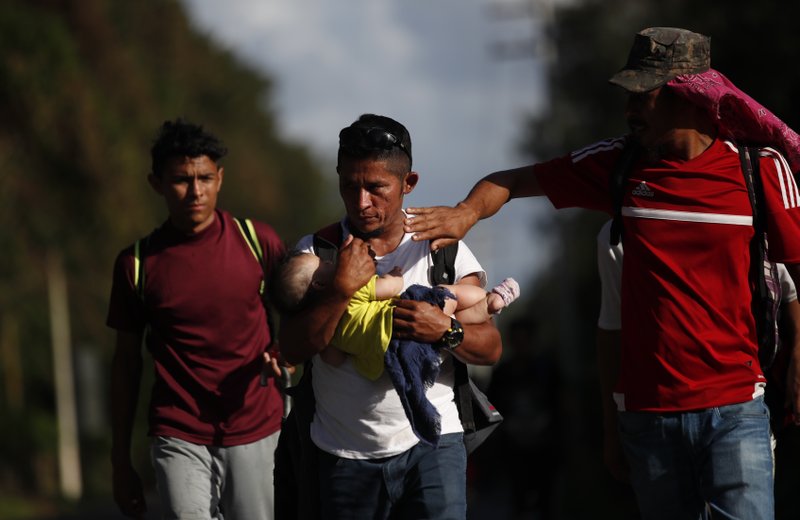 100s Of Migrants Advance To Guatemala From Honduras