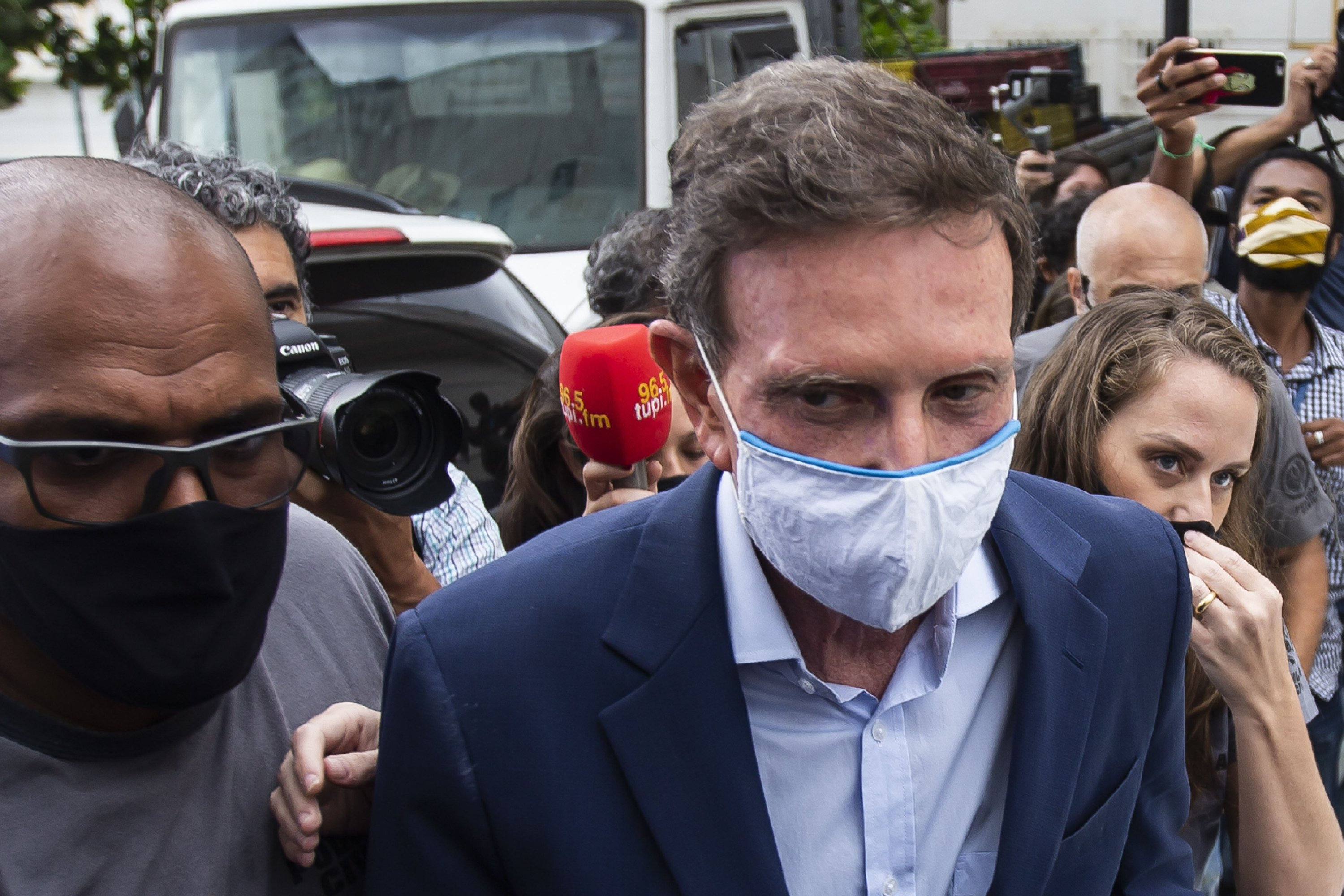 Rio de Janeiro police arrest outgoing mayor Marcelo Crivella