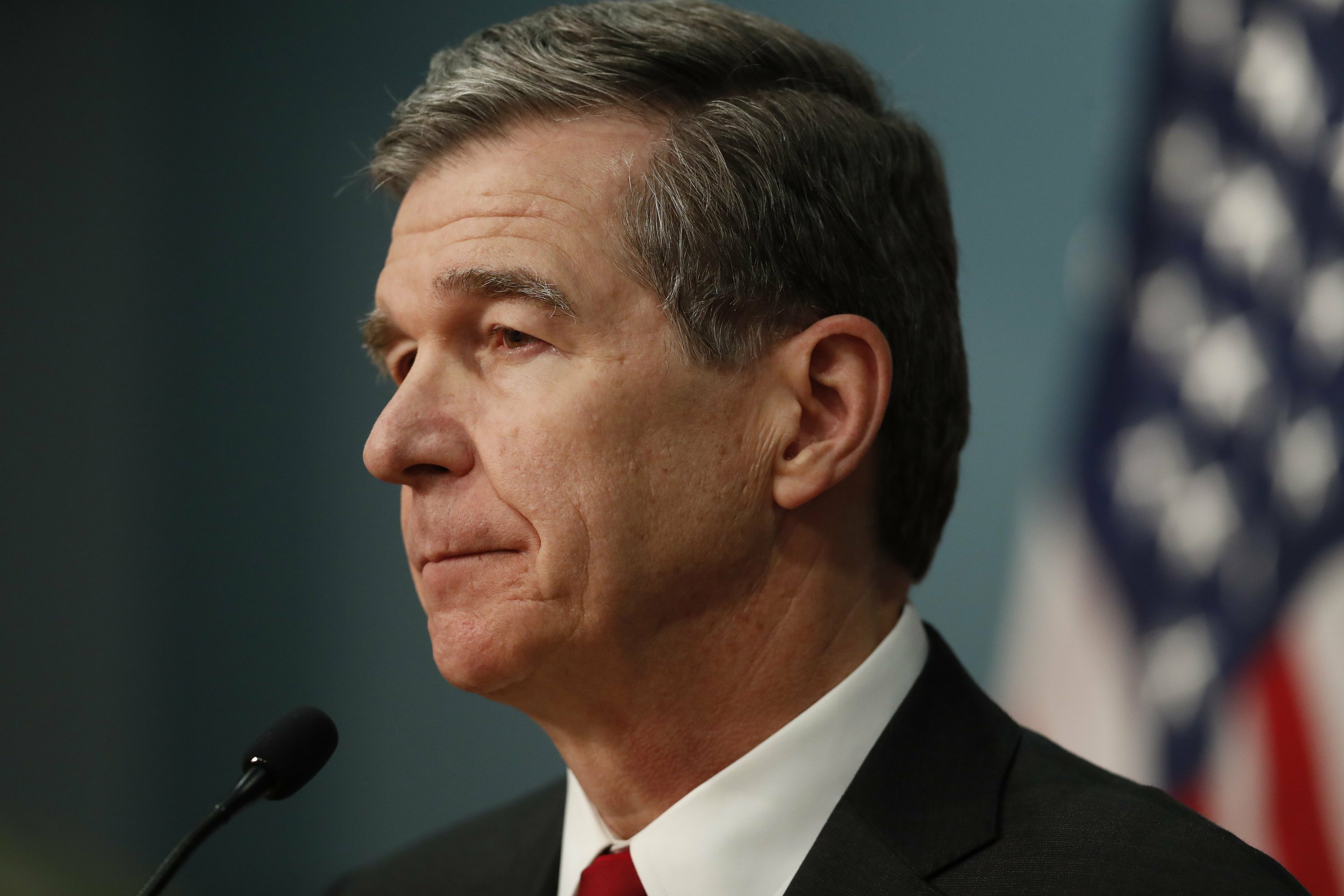 North Carolina Leaders Talk Cooperation As Deaths Grow AP News