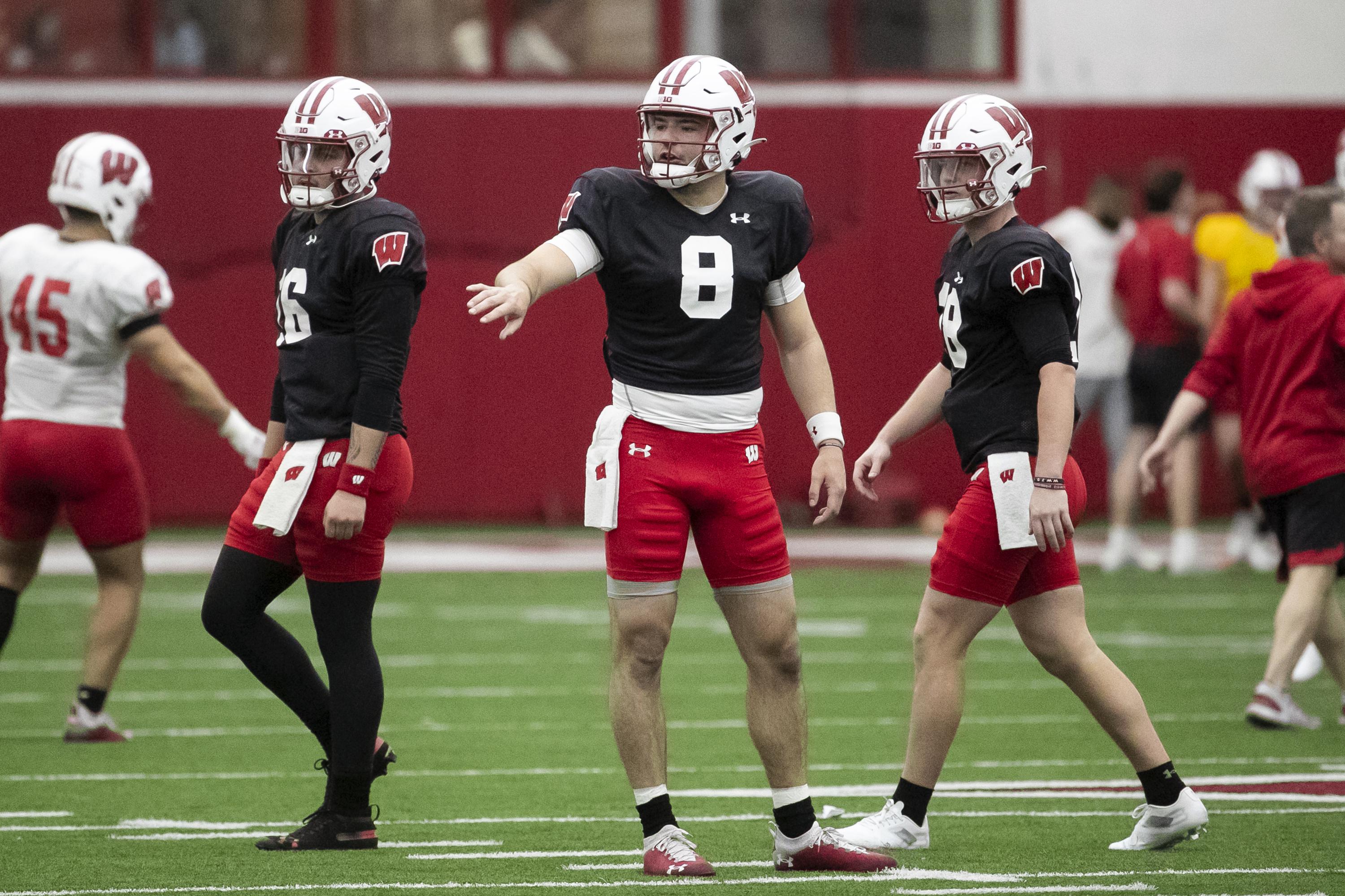 Wisconsin QB Tanner Mordecai already emerging as team leader AP News