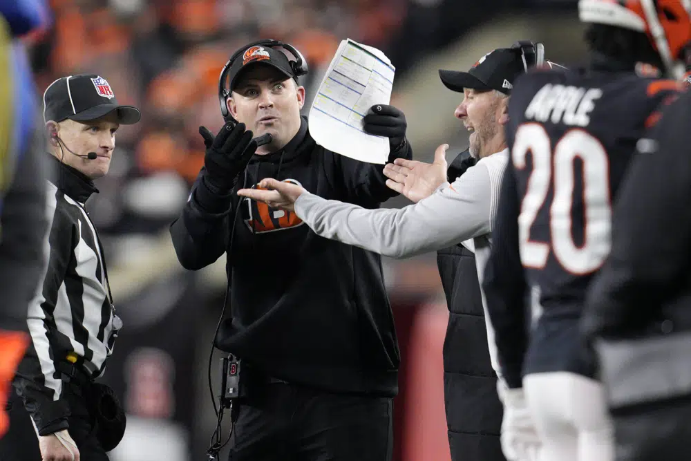 Cincinnati Bengals head coach Zac Taylor reacts on the sidelines in the second half of an NFL wild-card playoff football game against the Baltimore Ravens in Cincinnati, Sunday, Jan. 15, 2023. (AP Photo/Jeff Dean)