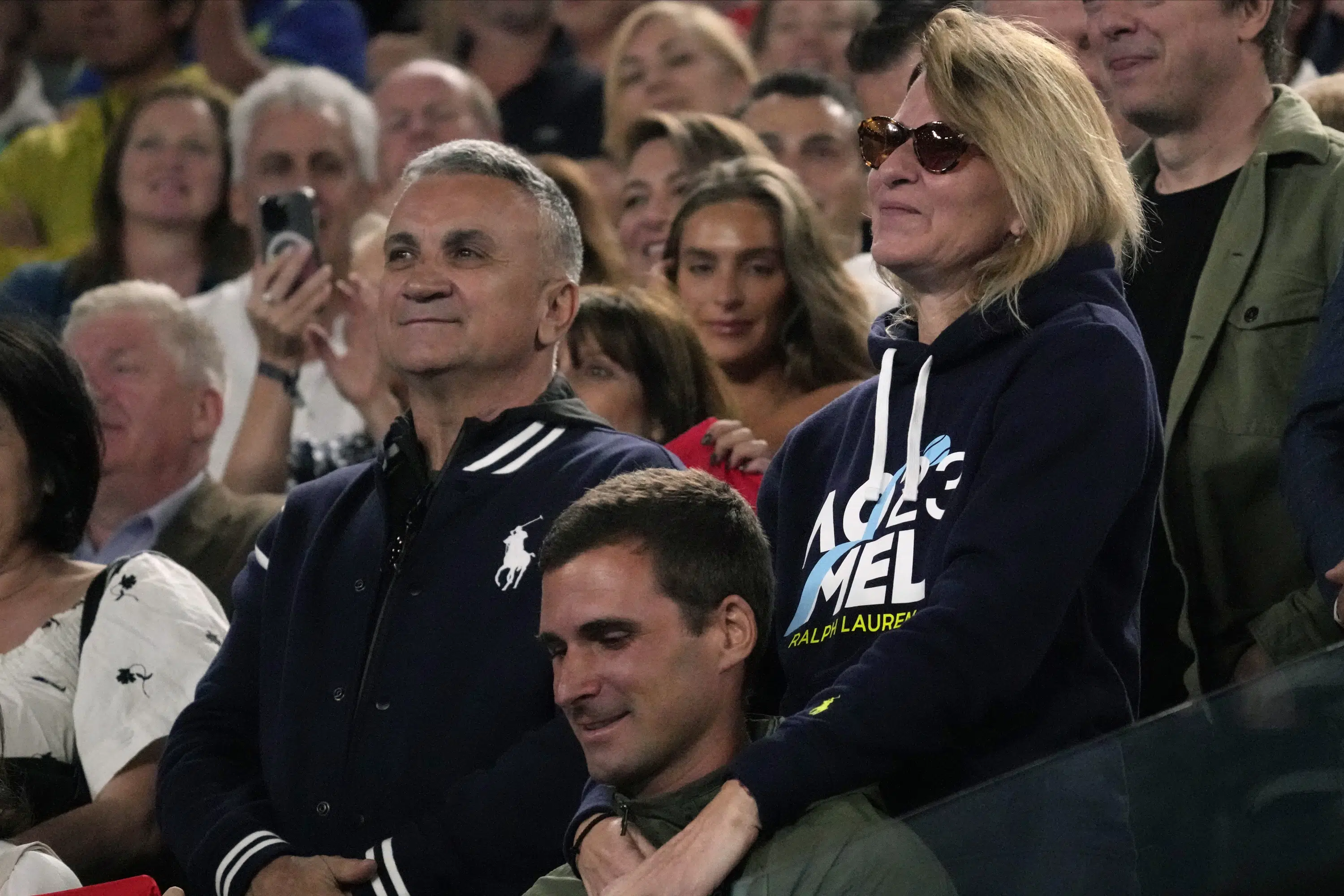 Le père de Djokovic reste à l’écart de la demi-finale de l’Open d’Australie