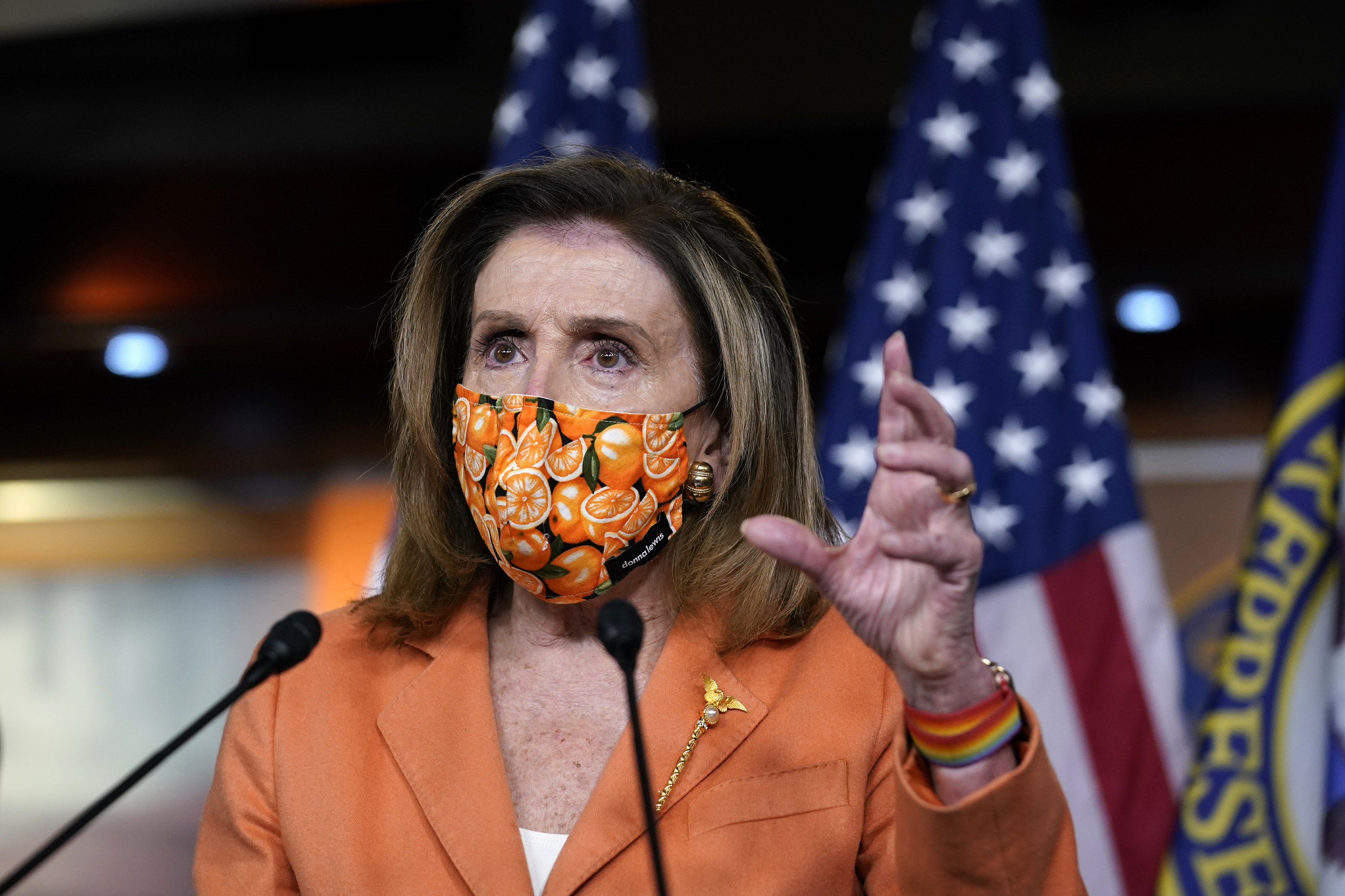 in-25th-amendment-bid-pelosi-mulls-trumps-fitness-to-serve