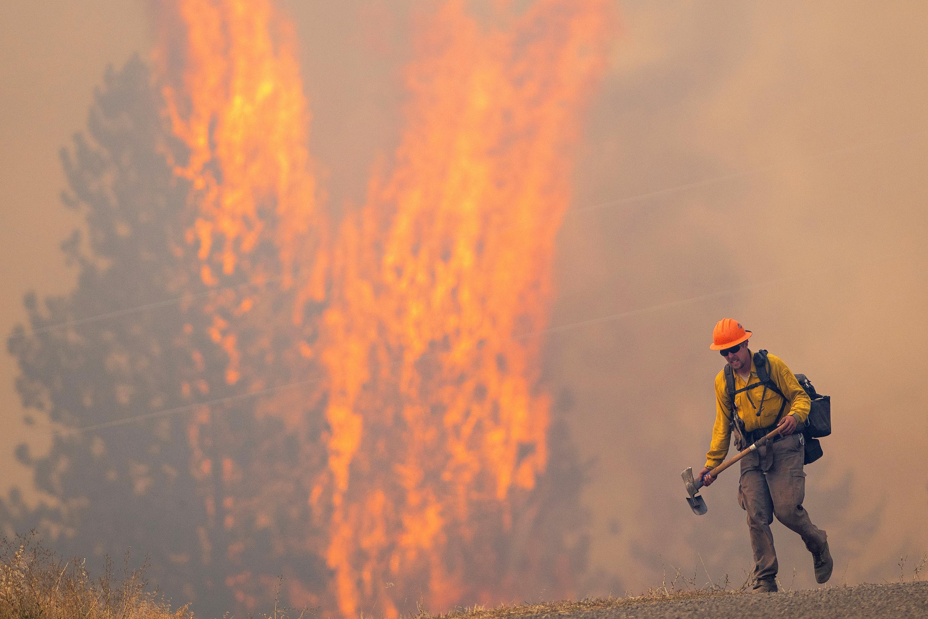 Idaho governor OKs wildland firefighter hazard pay raises | AP News