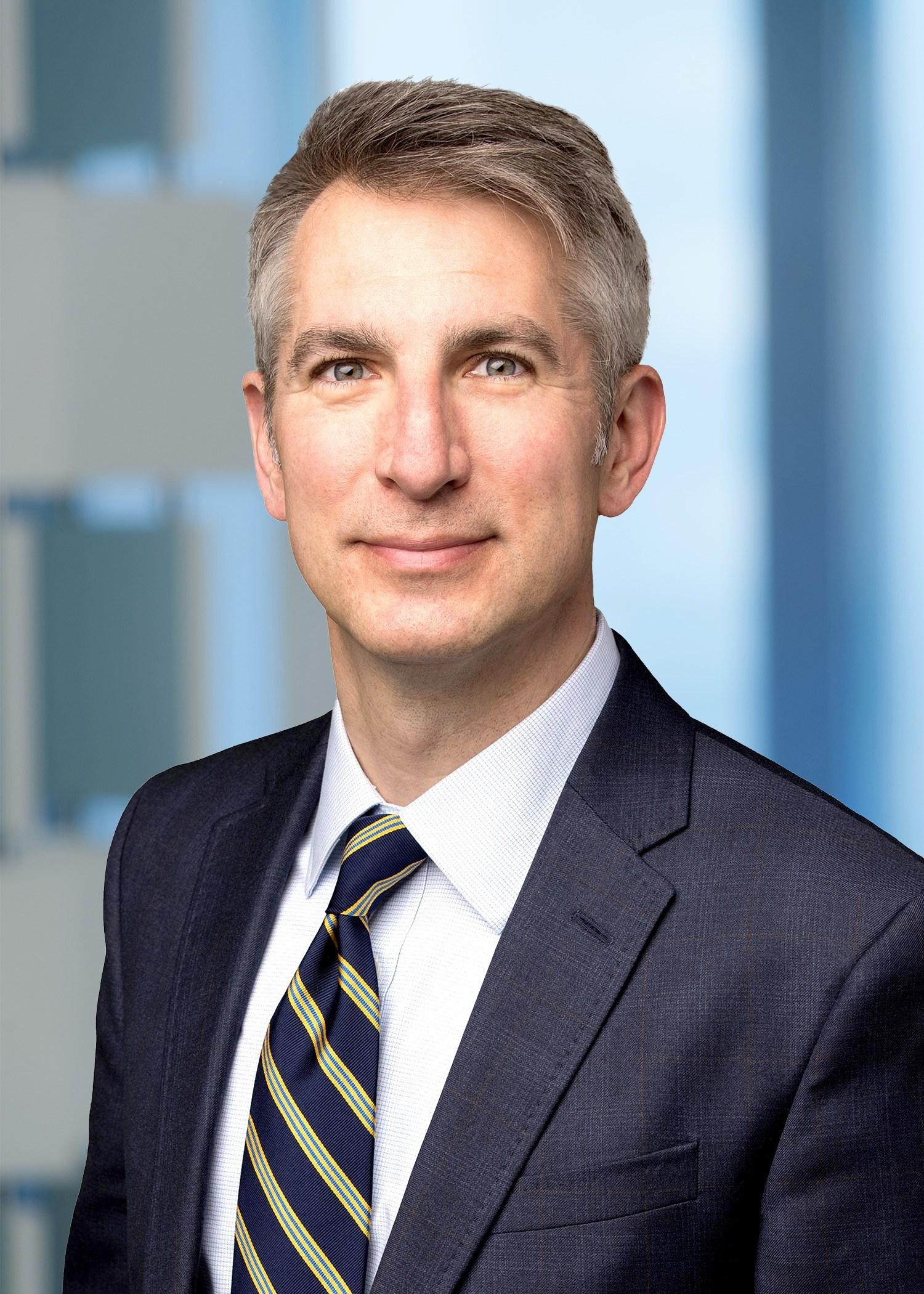 Ropes & Gray's 100Lawyer Chicago Office Continues to Expand with