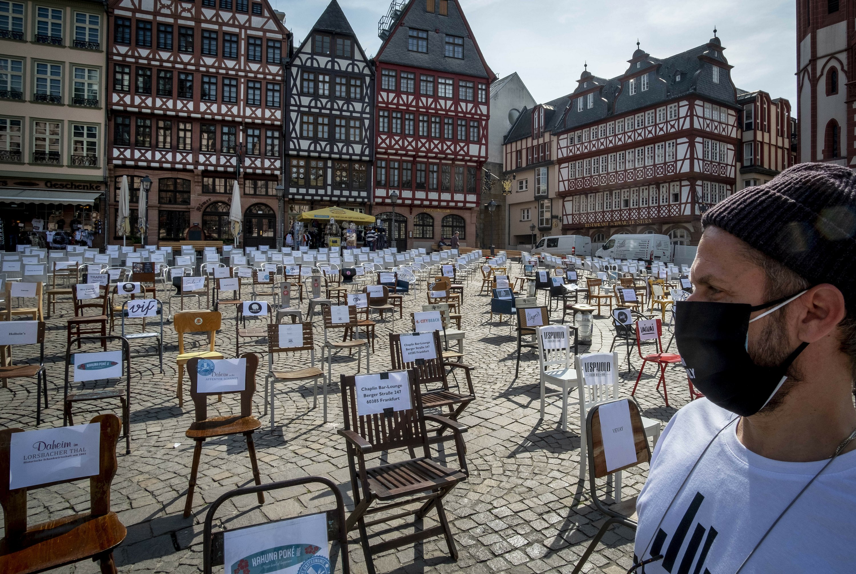 The number of virus deaths in Germany reaches 50,000, even with infections sinking