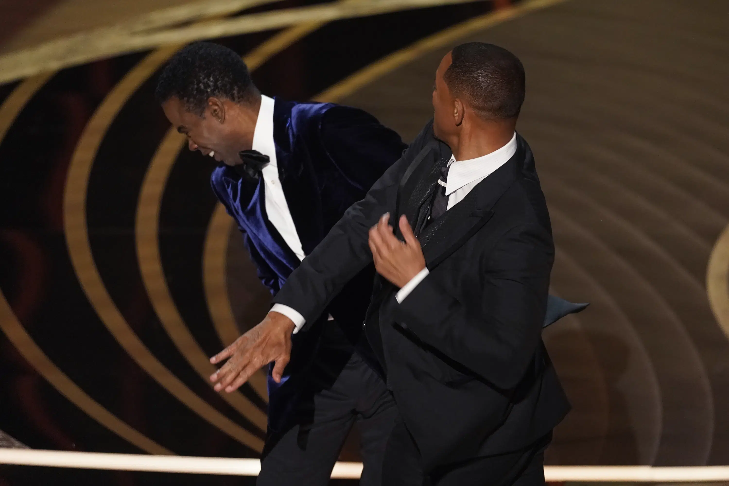 Aux Oscars un an plus tard, The Slap reste sur la photo