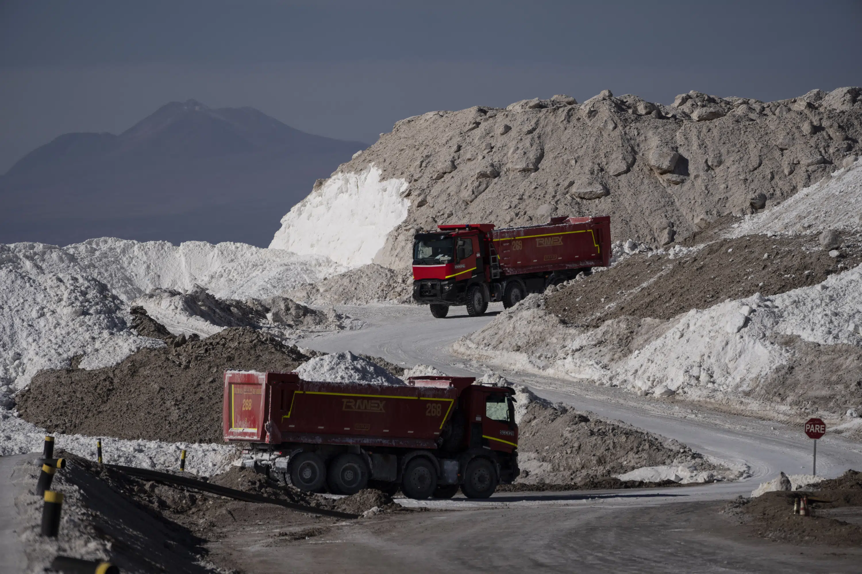 Plan de Chile para control gubernamental del litio preocupa al comercio