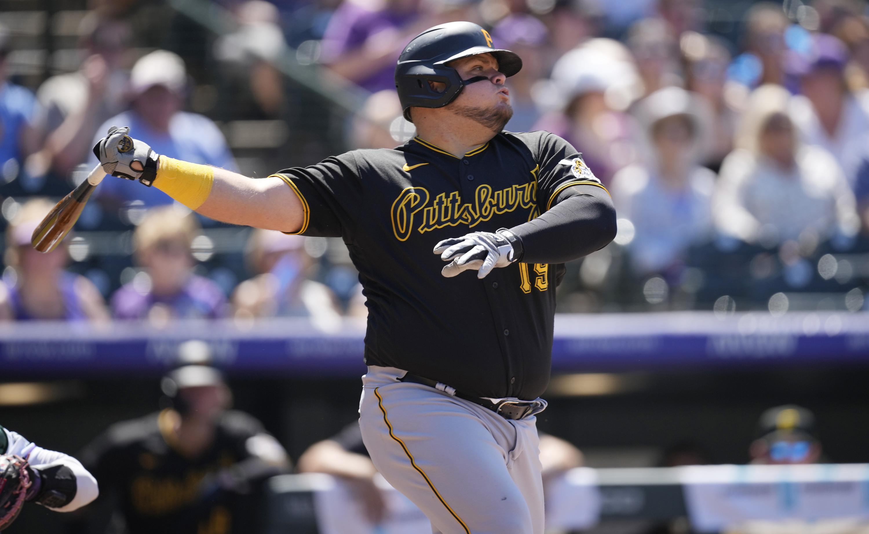 Mets get DH Vogelbach from Pirates in trade for reliever AP News