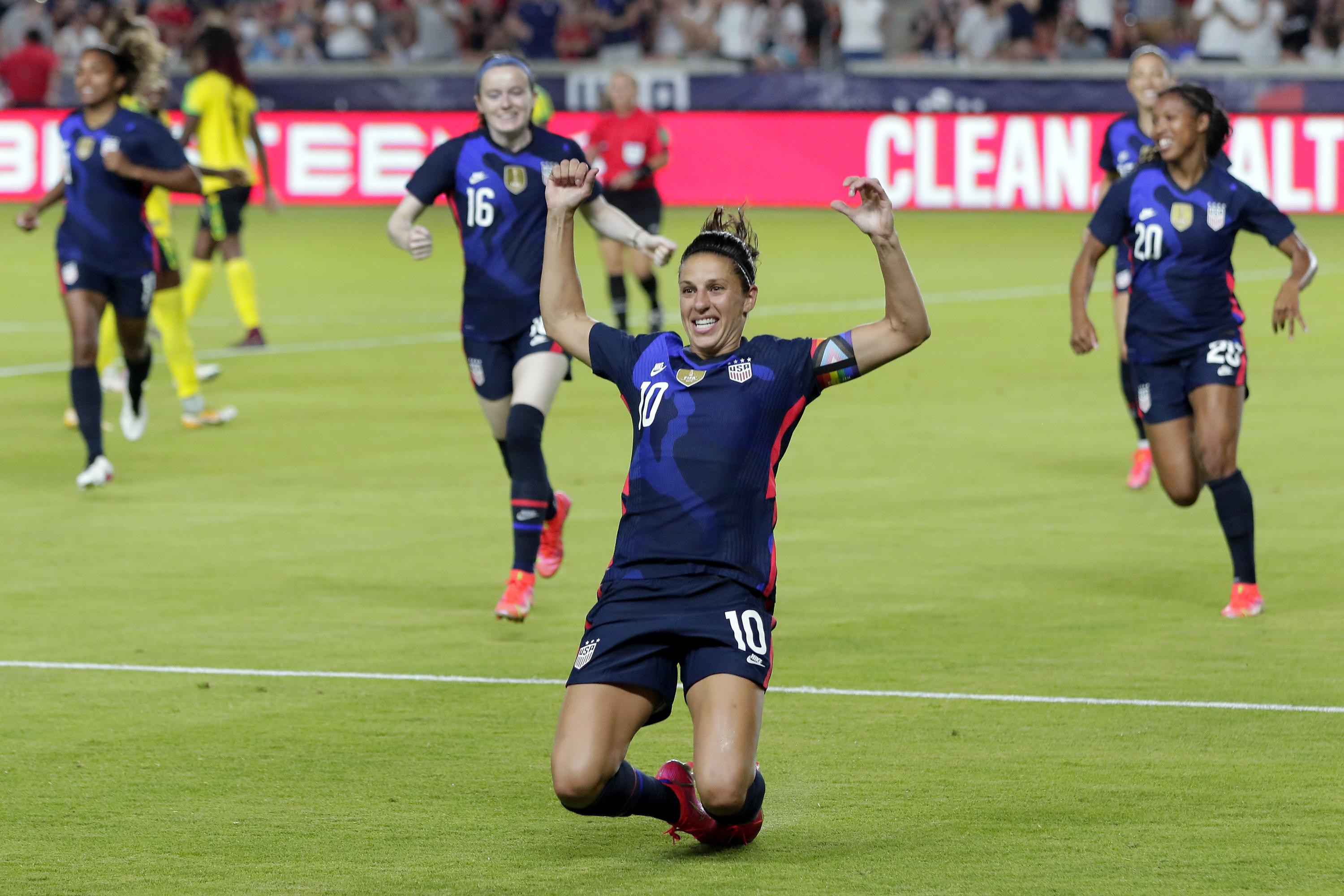 Carli Lloyd Makes U S Soccer Team For Her 4th Olympics