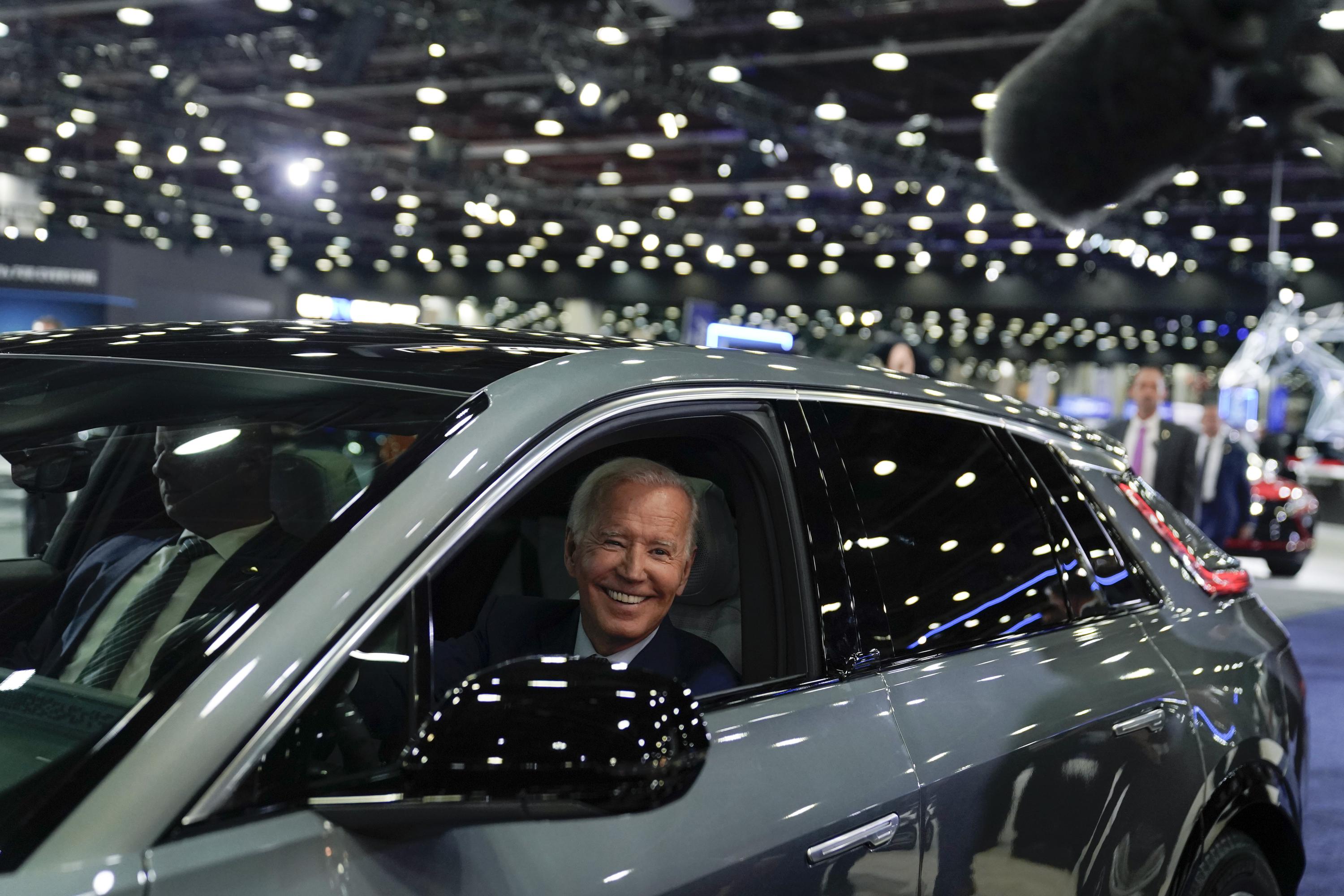 Biden pledge to make federal fleet electric faces slow start AP News