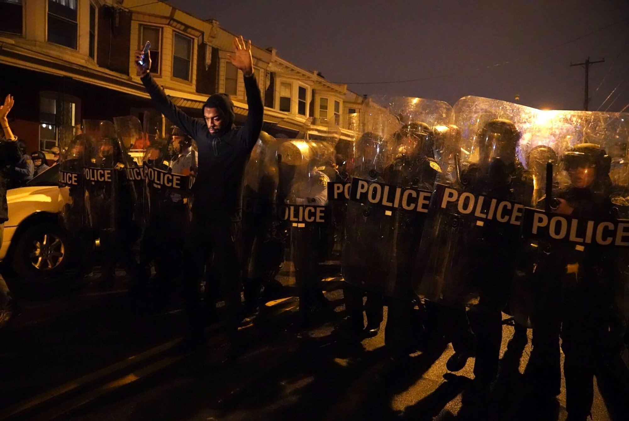 Philadelphia police shooting of Black man sparks unrest thumbnail