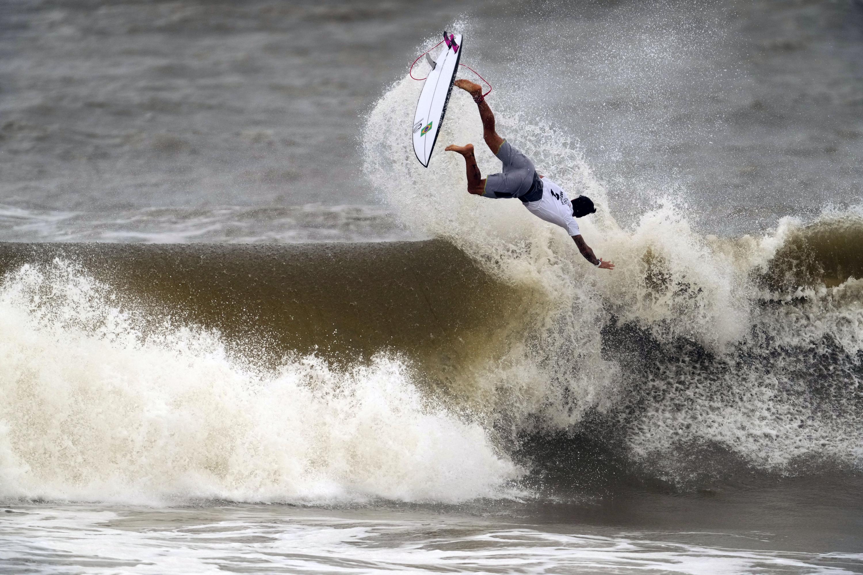 GLIMPSES: At Olympic beaches, surf's definitely up | AP News