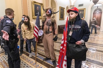 Man who wore horns at US Capitol to get 