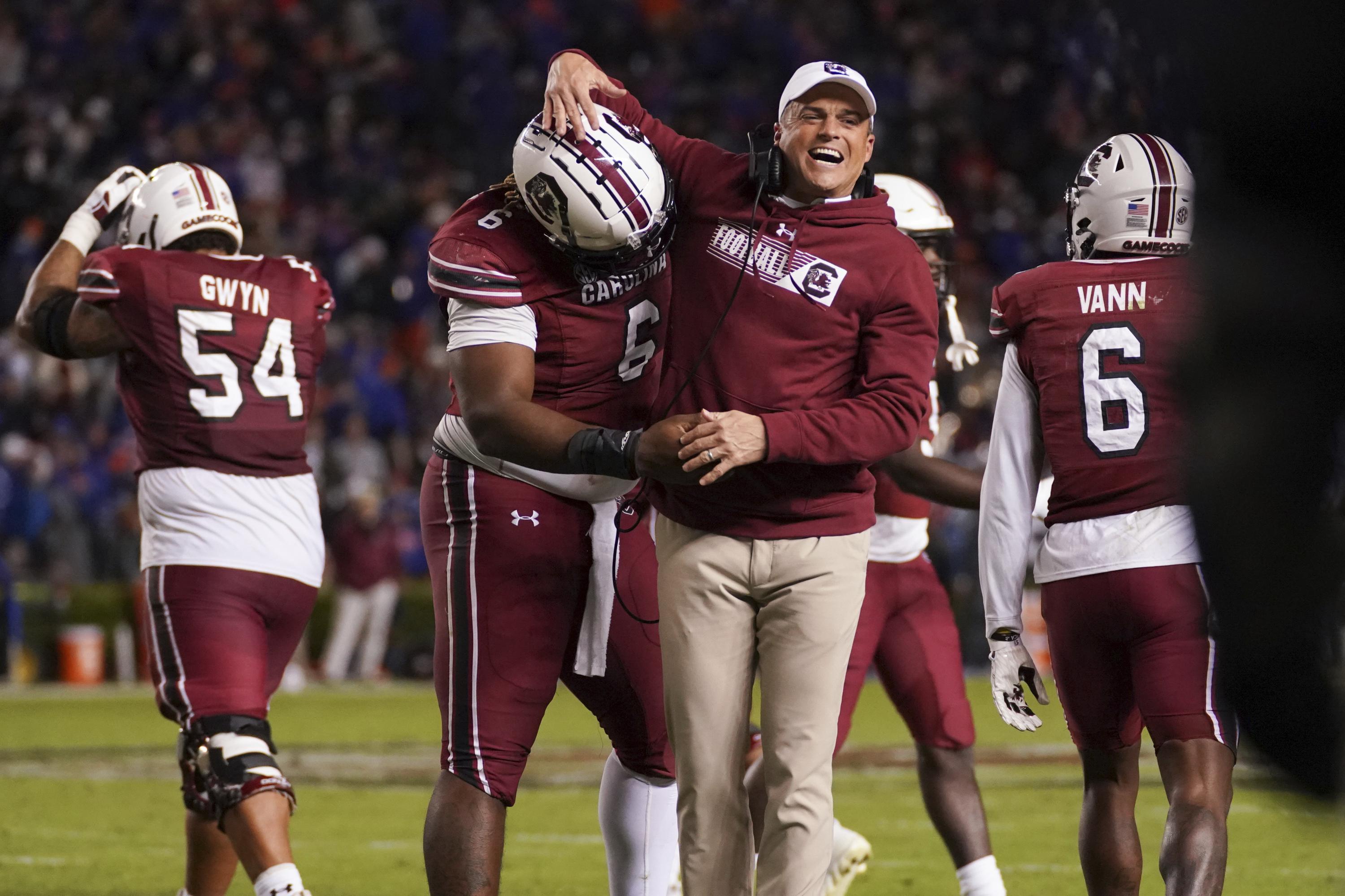 Beamer's message to South Carolina: Stop thinking about bowl | AP News