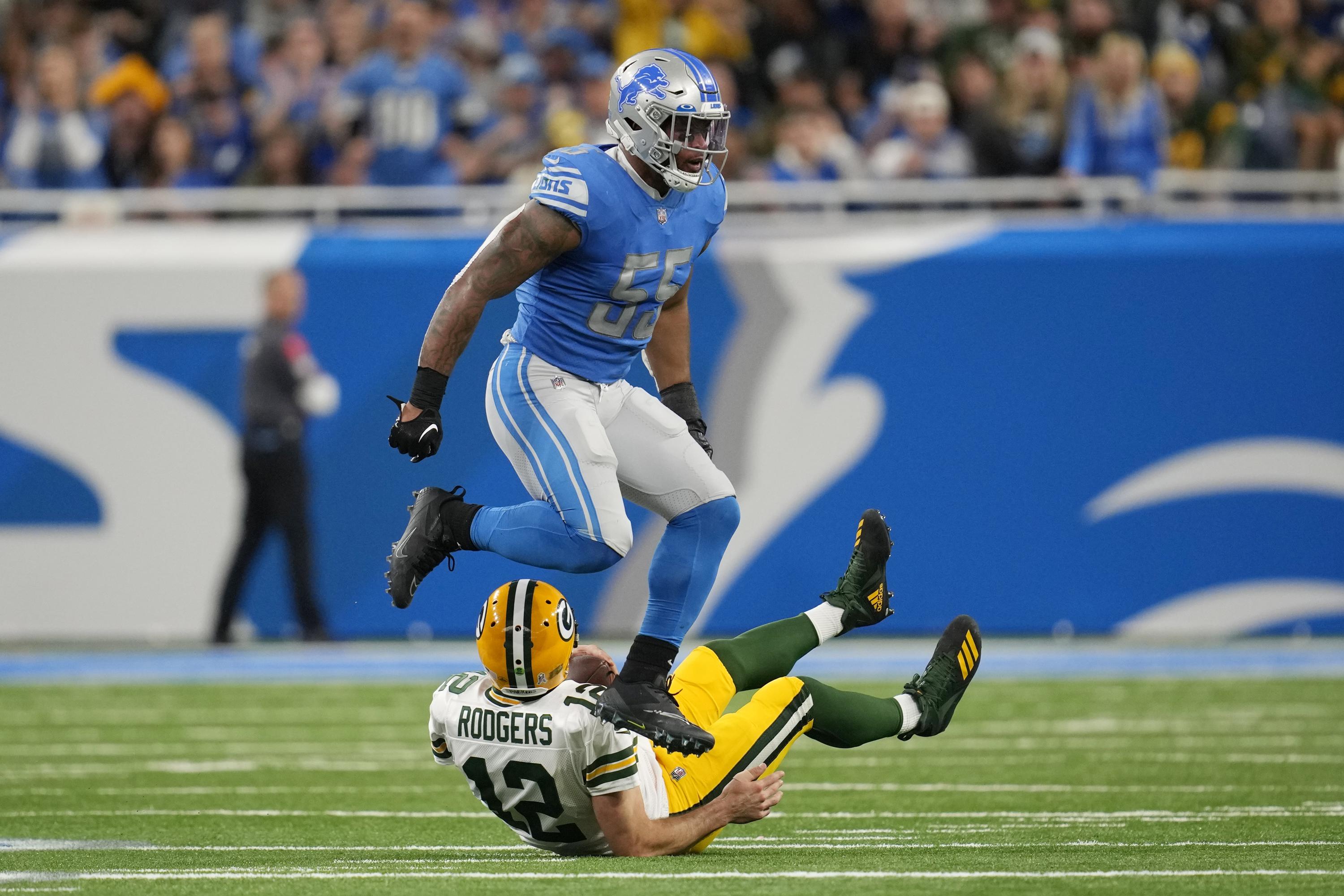 Rodgers Throws 3 INTs Lions Hold On To Beat Packers 15 9 AP News