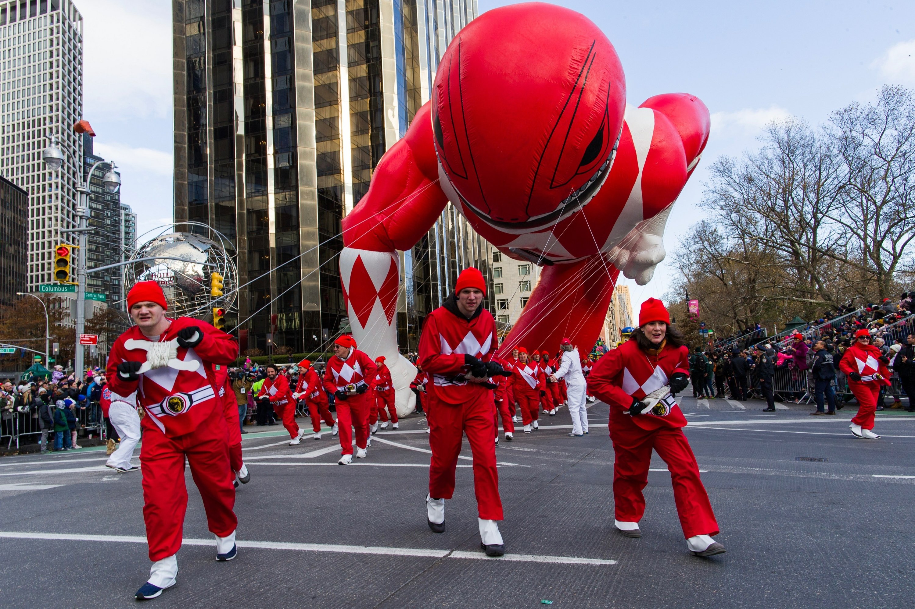 City's day. Парад Macy's в Нью-Йорке. Парад Мейсис. The Macy’s Thanksgiving Day Parade школа. Macys Day Parade.