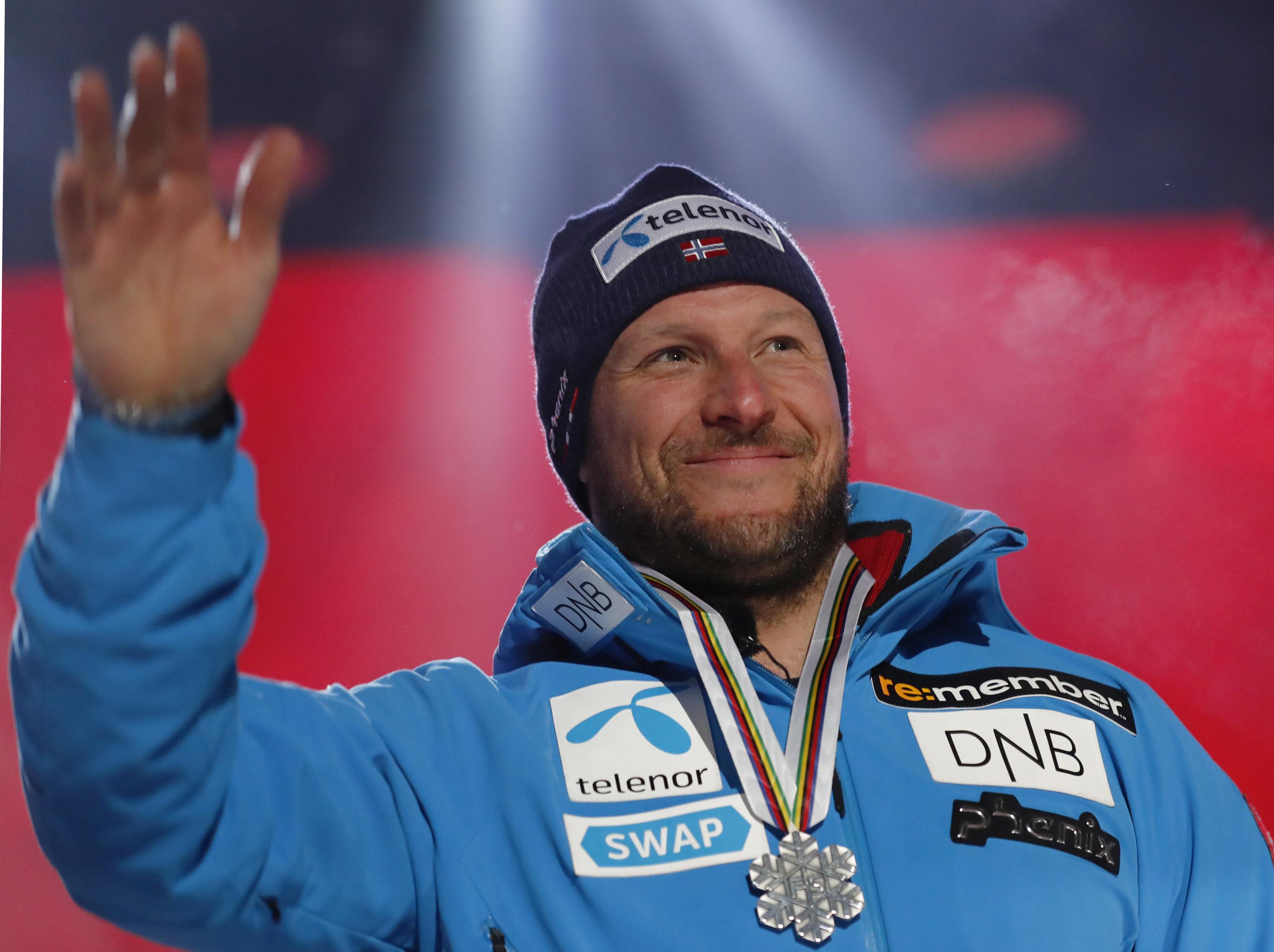 Skimester Svindal er operert for testikkelkreft