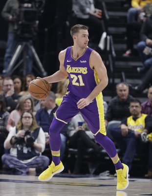 travis wear jersey