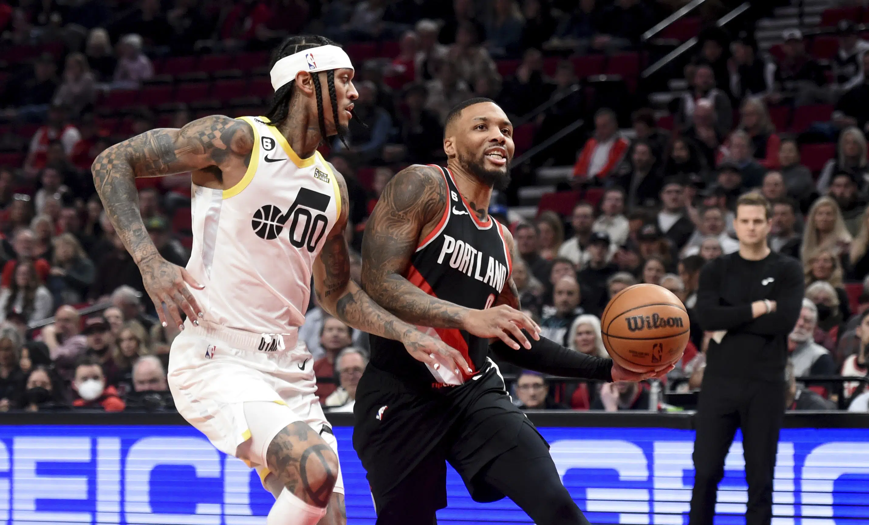 Lillard a 60 points, un sommet de la saison, les Blazers ont battu Jazz 134-124