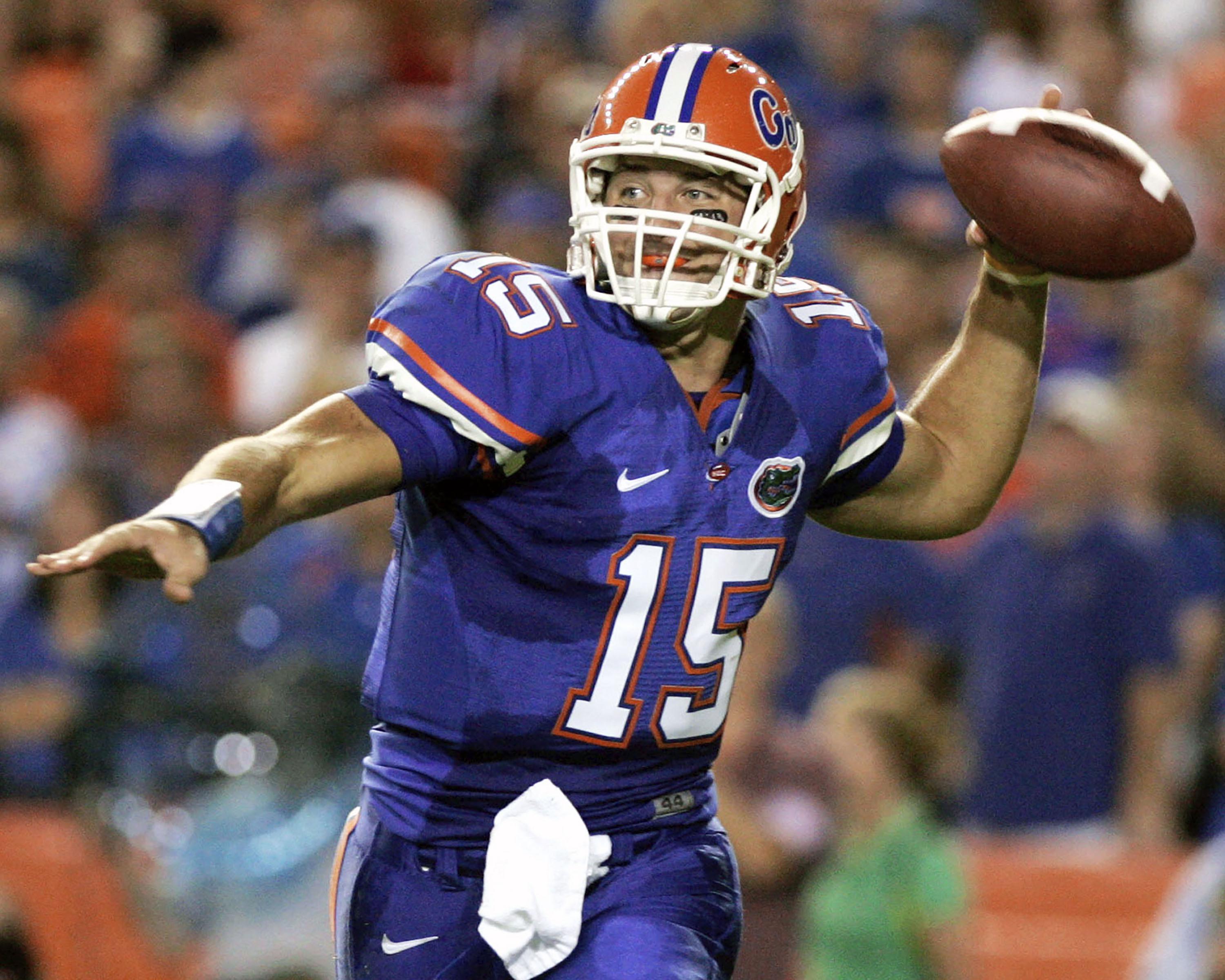 Tim Tebow among first-timers on College Football HOF ballot