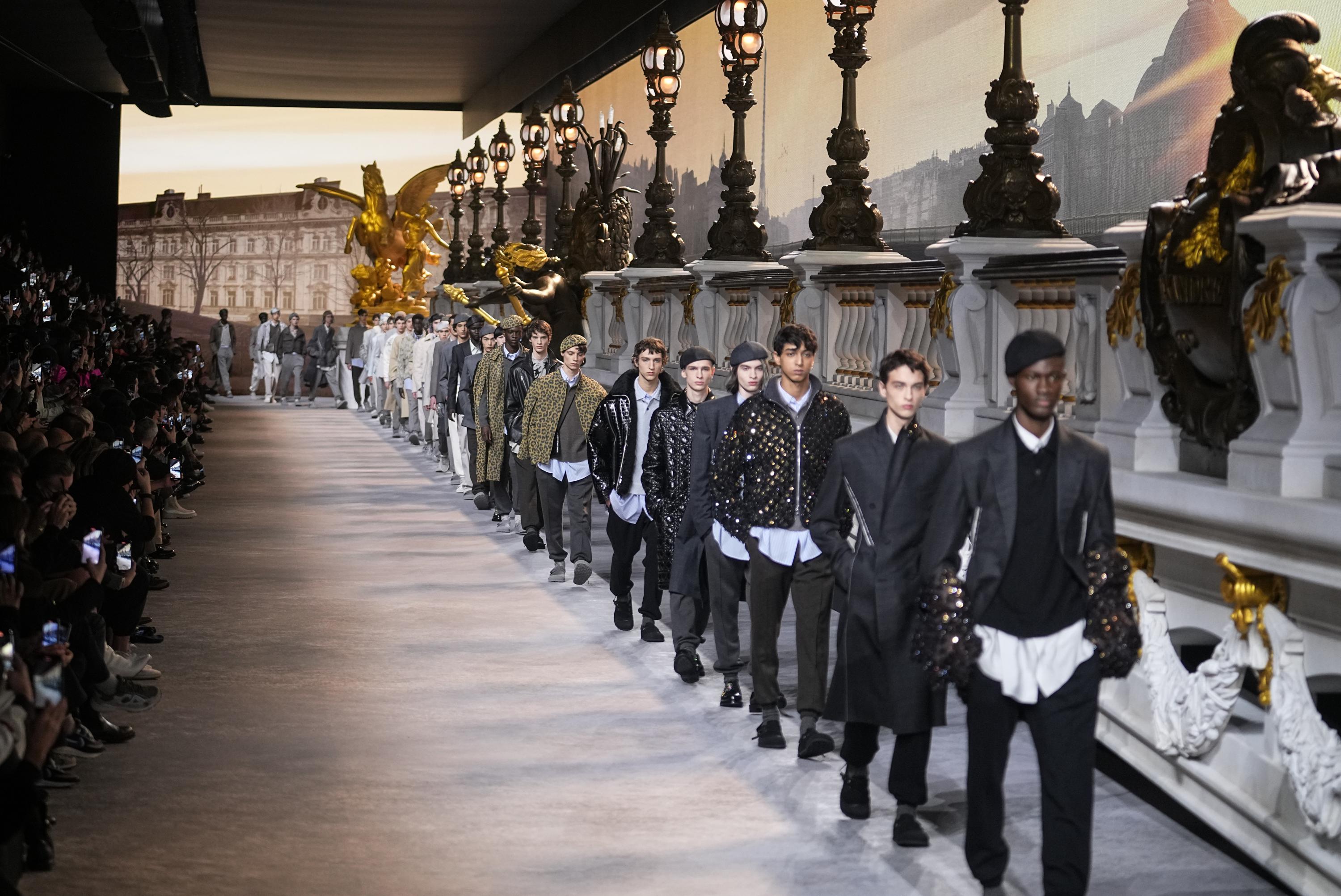 Dior has opened a new boutique on the ChampsÉlysées  Vogue France