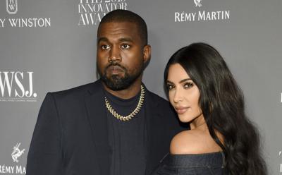 Kanye West (izq) y Kim Kardashian fotografiados durante la entrega de Premios a la Innovación de la WSJ. Magazine el 6 de noviembre del 2019. (Photo by Evan Agostini/Invision/AP, File)