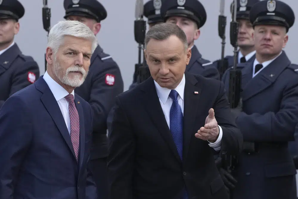 Poland plans to grant Ukraine’s request for fighter jets (apnews.com)