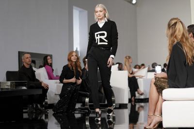 Ralph Lauren returns to runway in a show of relaxed luxury | AP News
